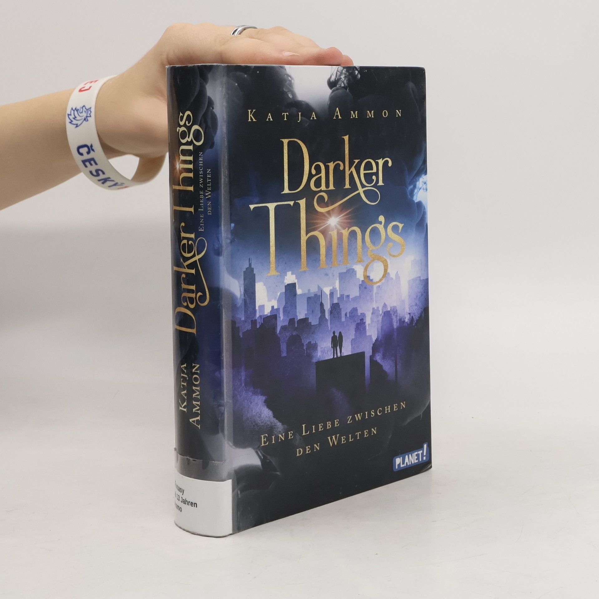 Katja Ammon Darker Things: Eine Liebe zwischen den Welten