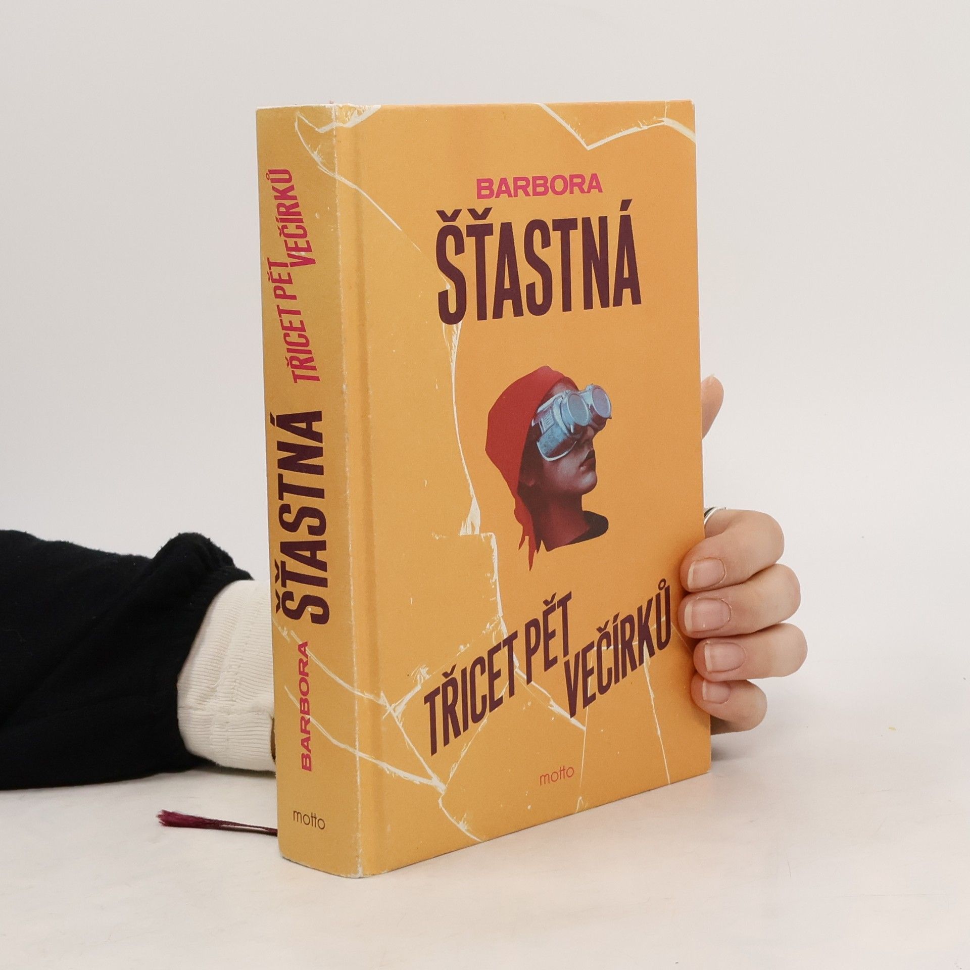 Barbora Šťastná Třicet pět večírků