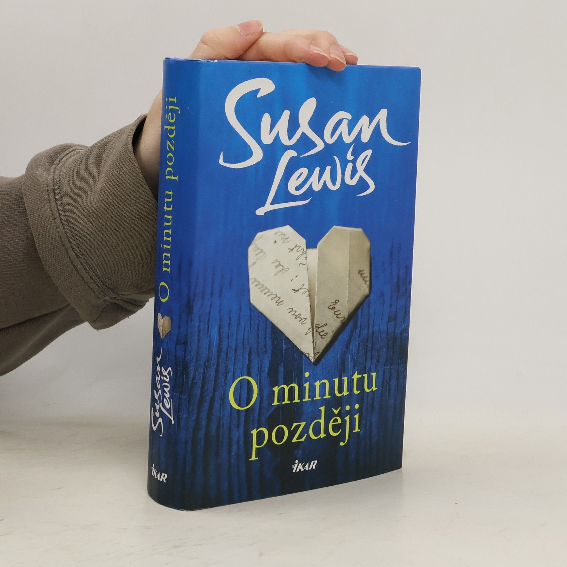 Susan Lewis O minutu později