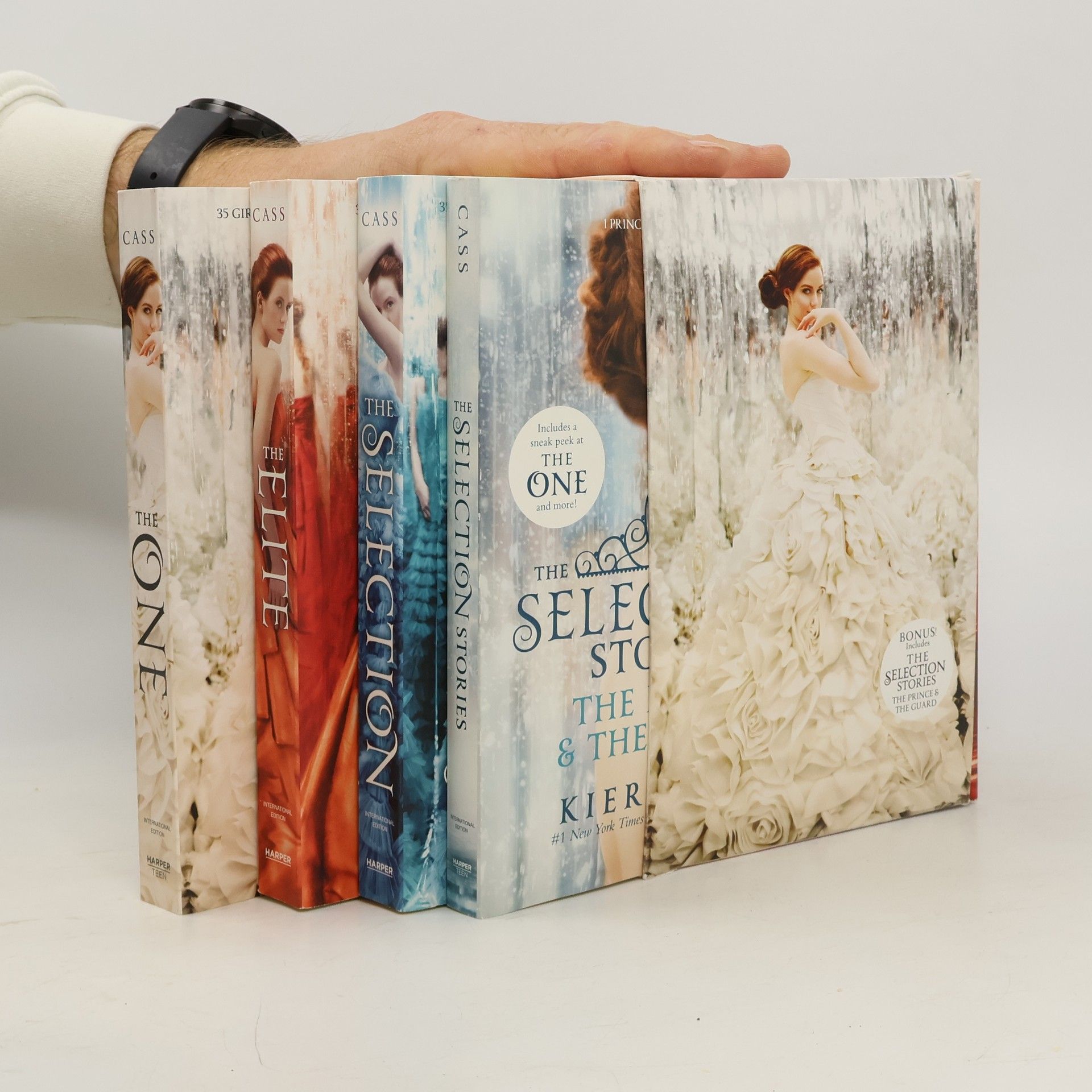 Kiera Cass The Selection 4-Book Box Set