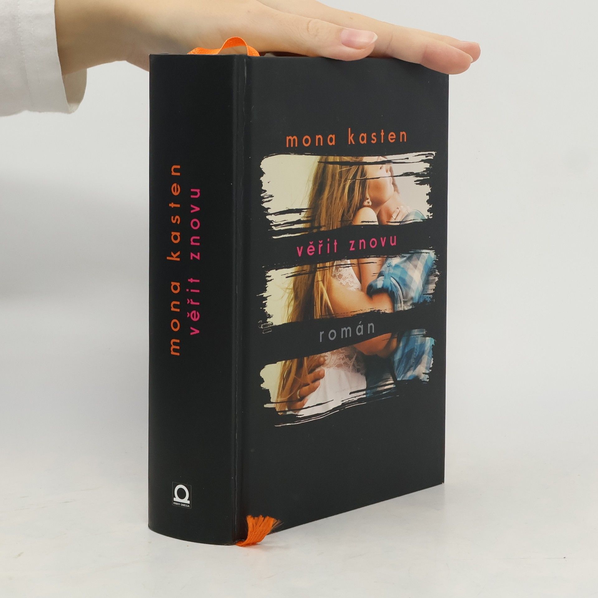 Mona Kasten Věřit znovu