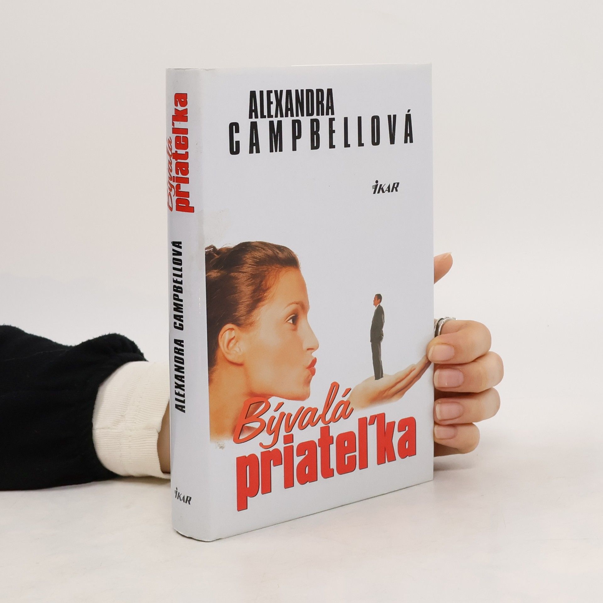 Alexandra Campbell Bývalá priateľka
