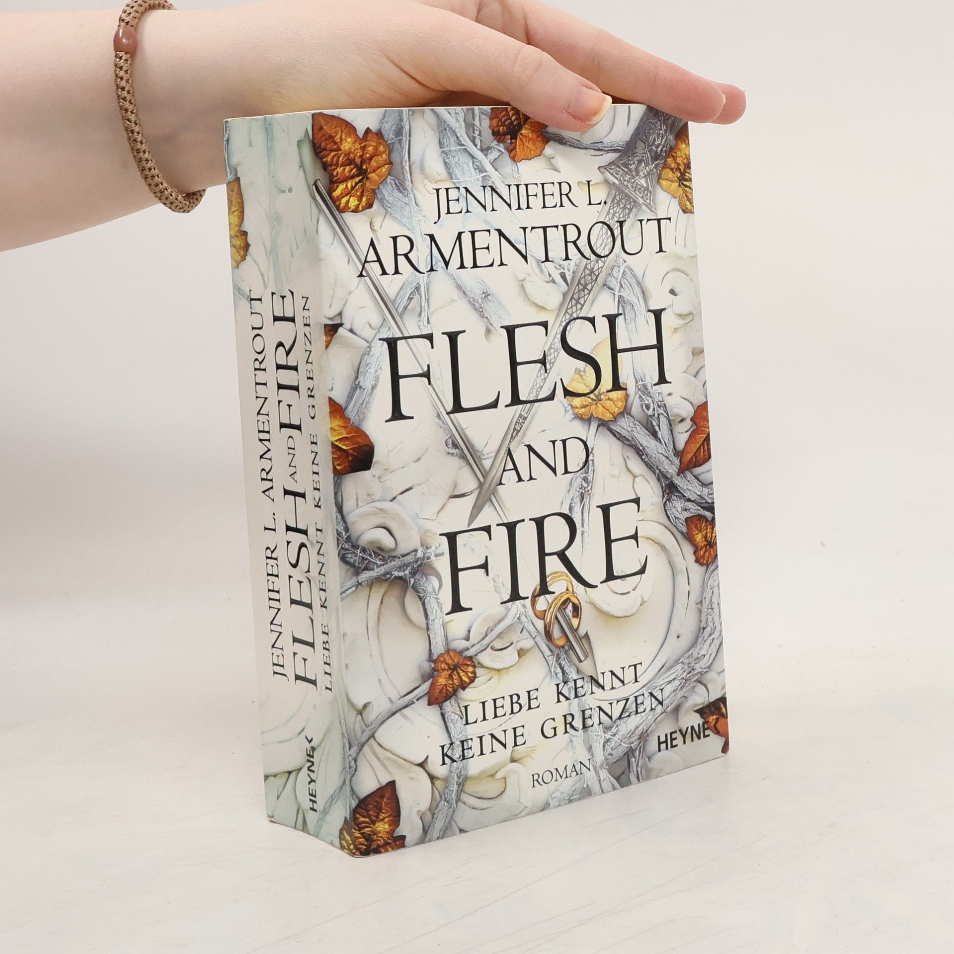 Jennifer Armentrout Flesh and Fire