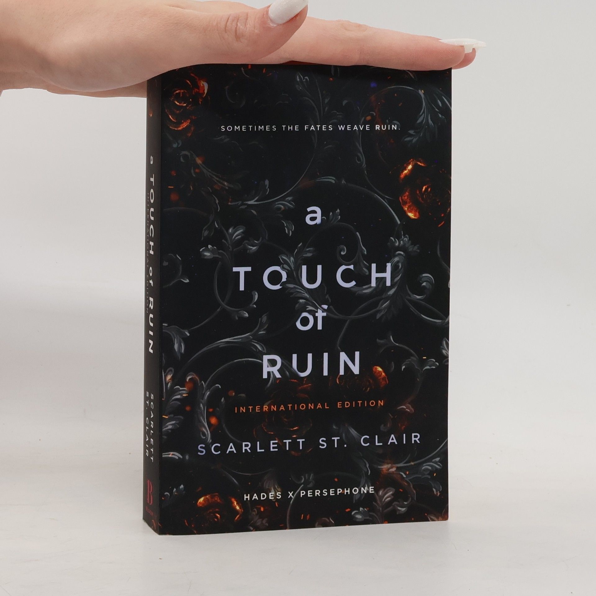 Scarlett St. Clair A Touch of Ruin