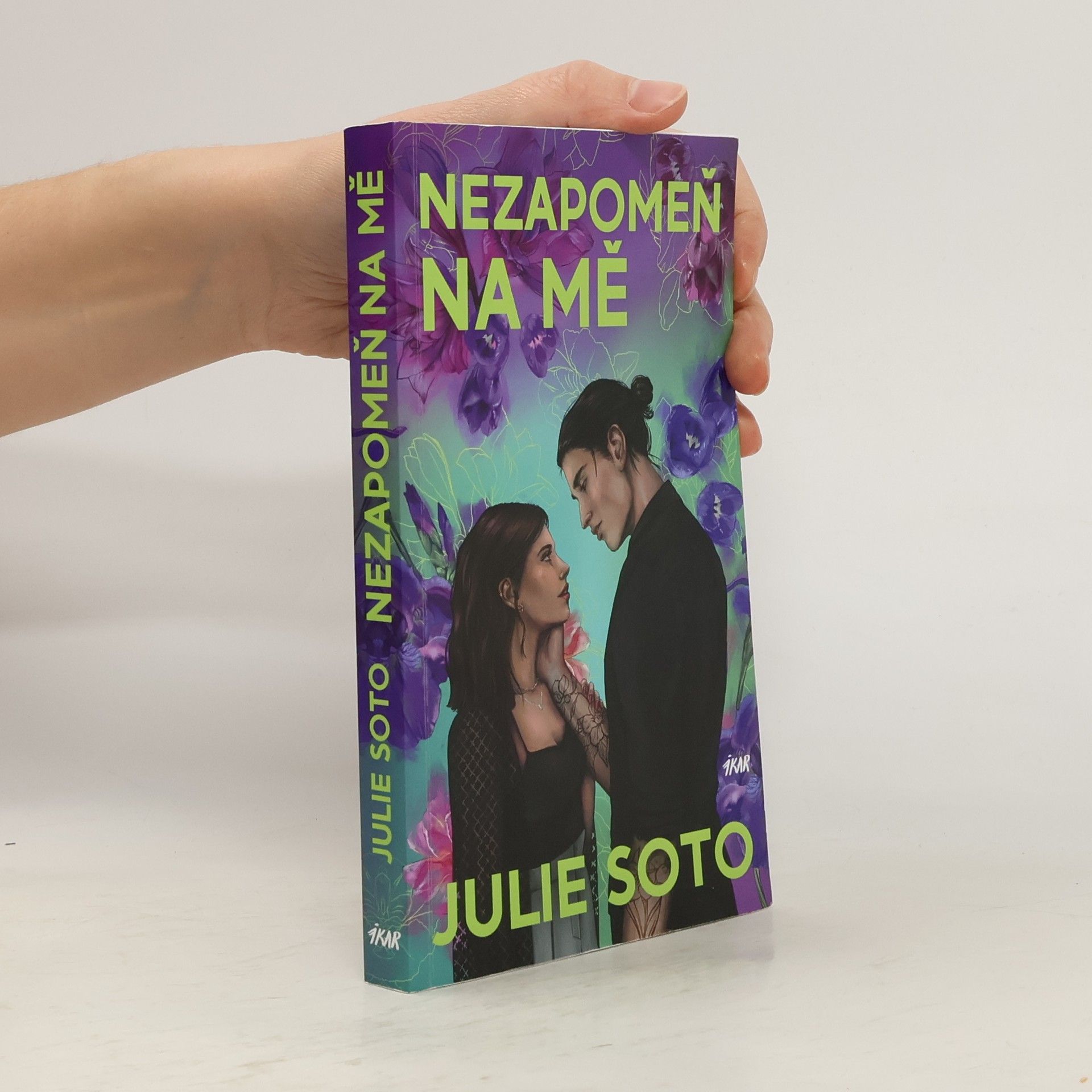 Julie Soto Nezapomeň na mě