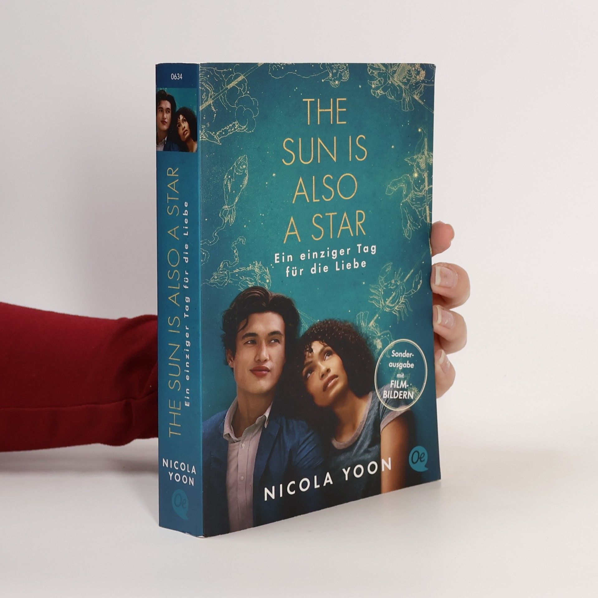 Nicola Yoon The Sun is also a Star - ein einziger Tag für die Liebe