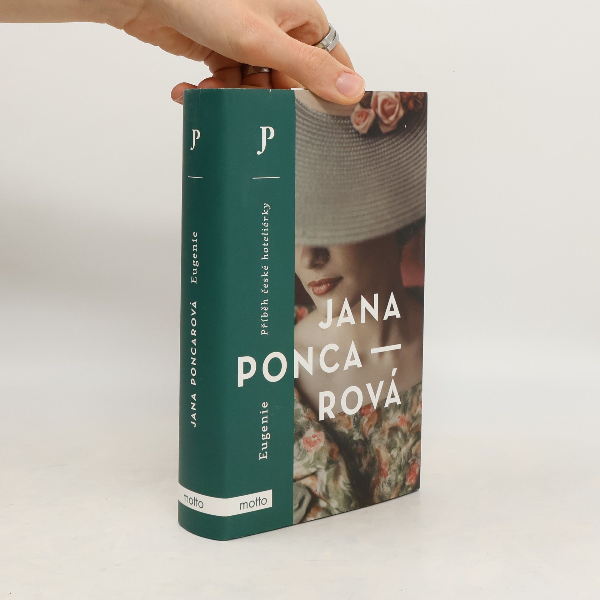 Jana Poncarová Eugenie: Příběh české hoteliérky