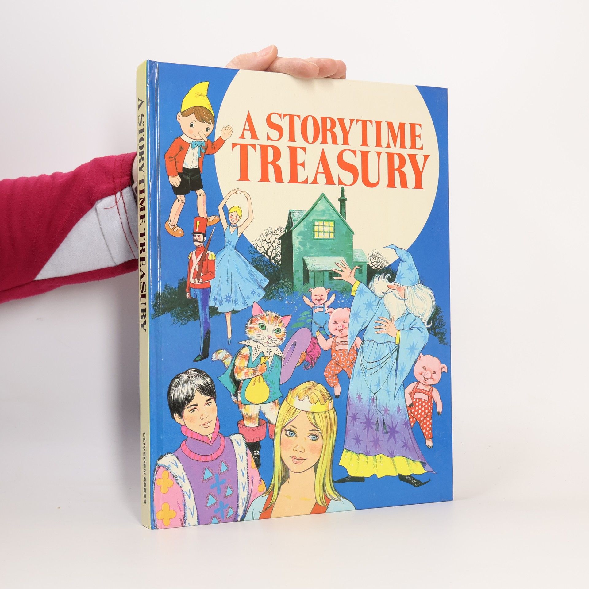 AA.VV. A Storytime Treasury