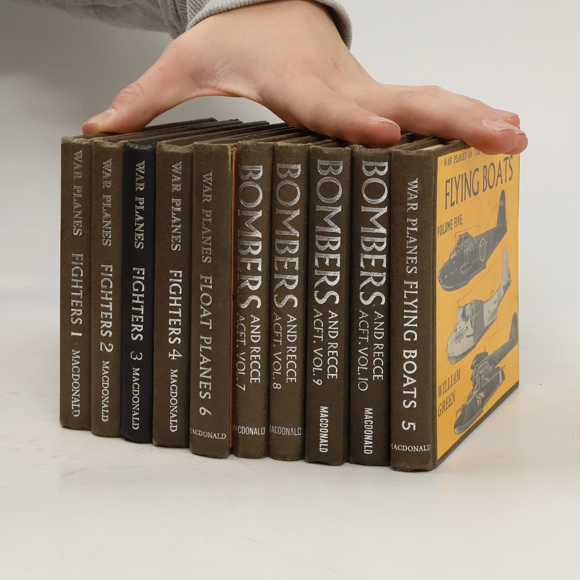 William Green War Planes of the Second World War 1-10