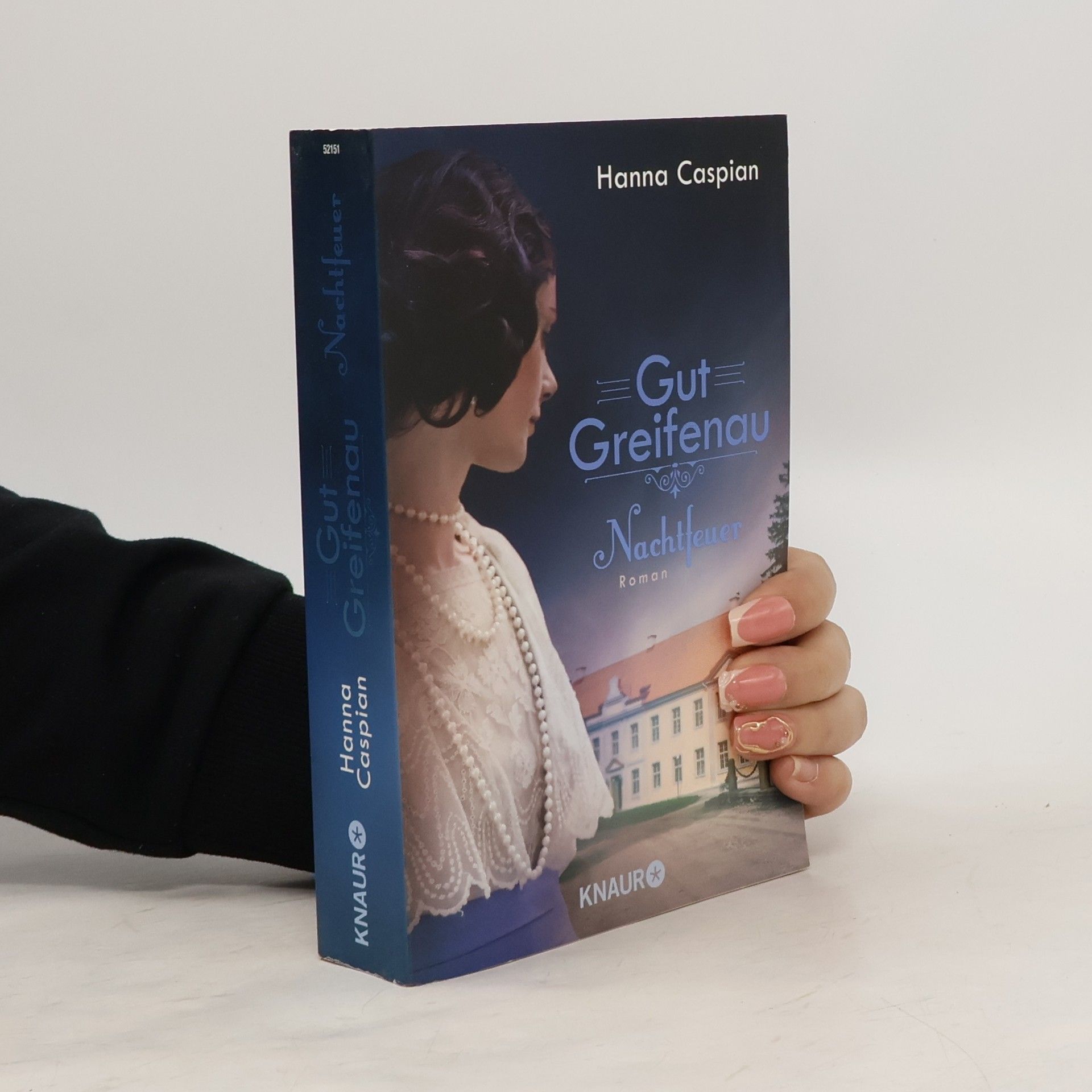 Hanna Caspian Gut Greidenau. Nachtfeuer