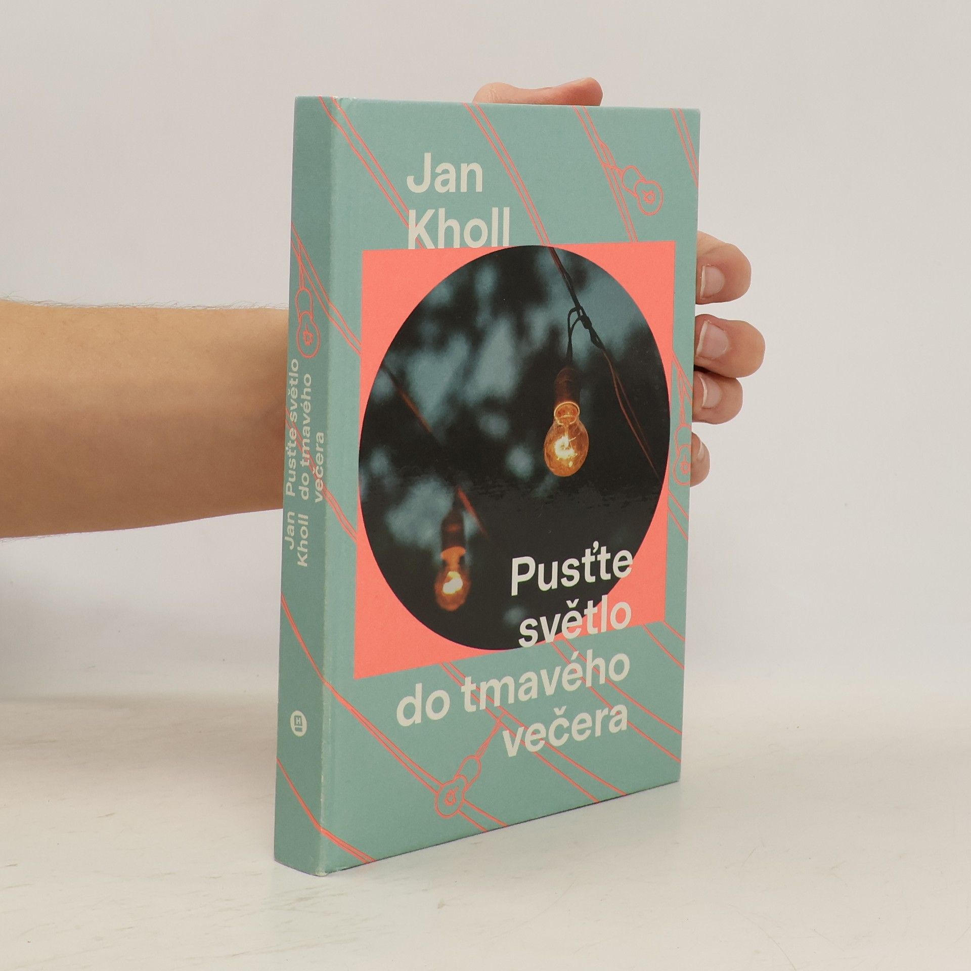 Pusťte světlo do tmavého večera