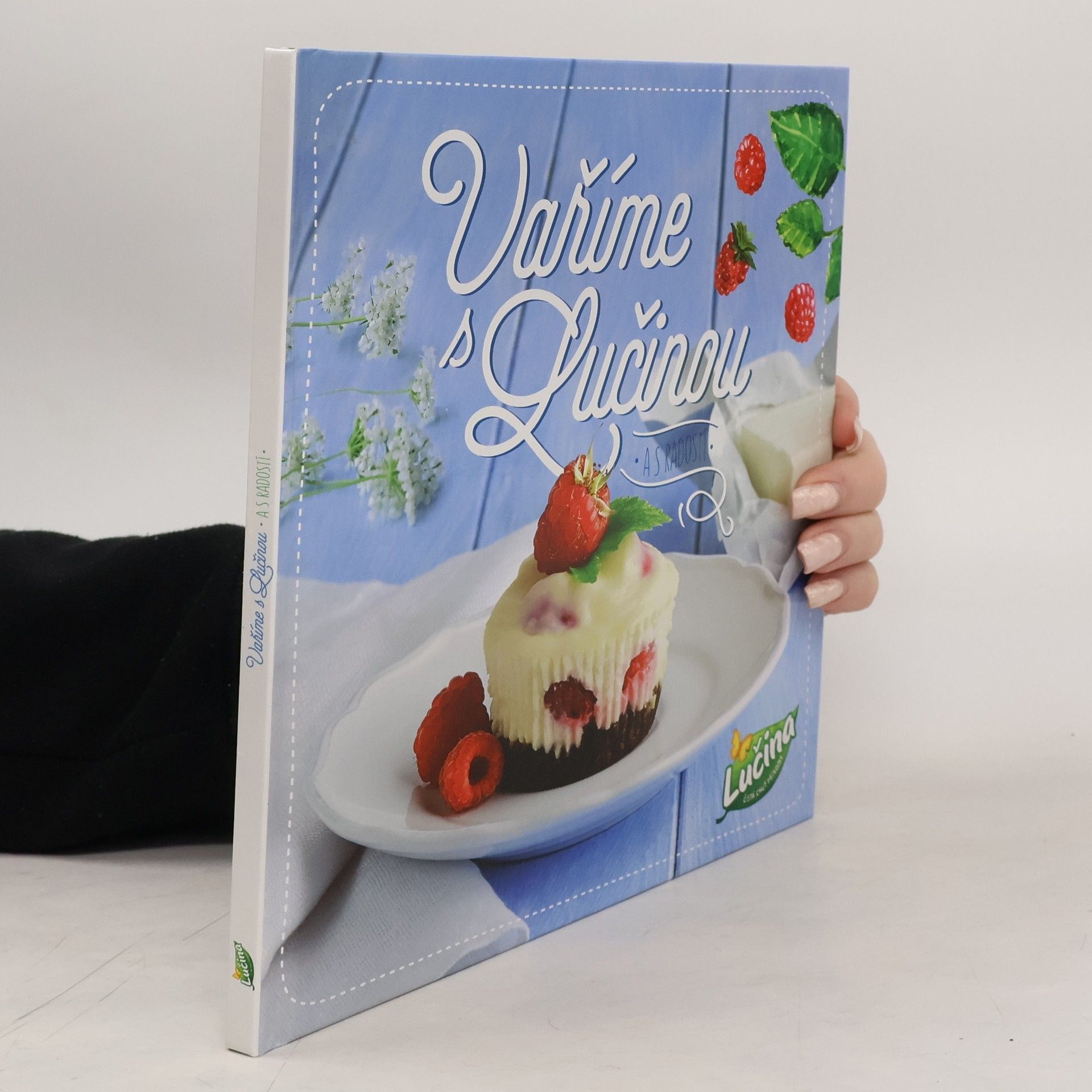 Kolektiv autorů Vaříme s Lučinou