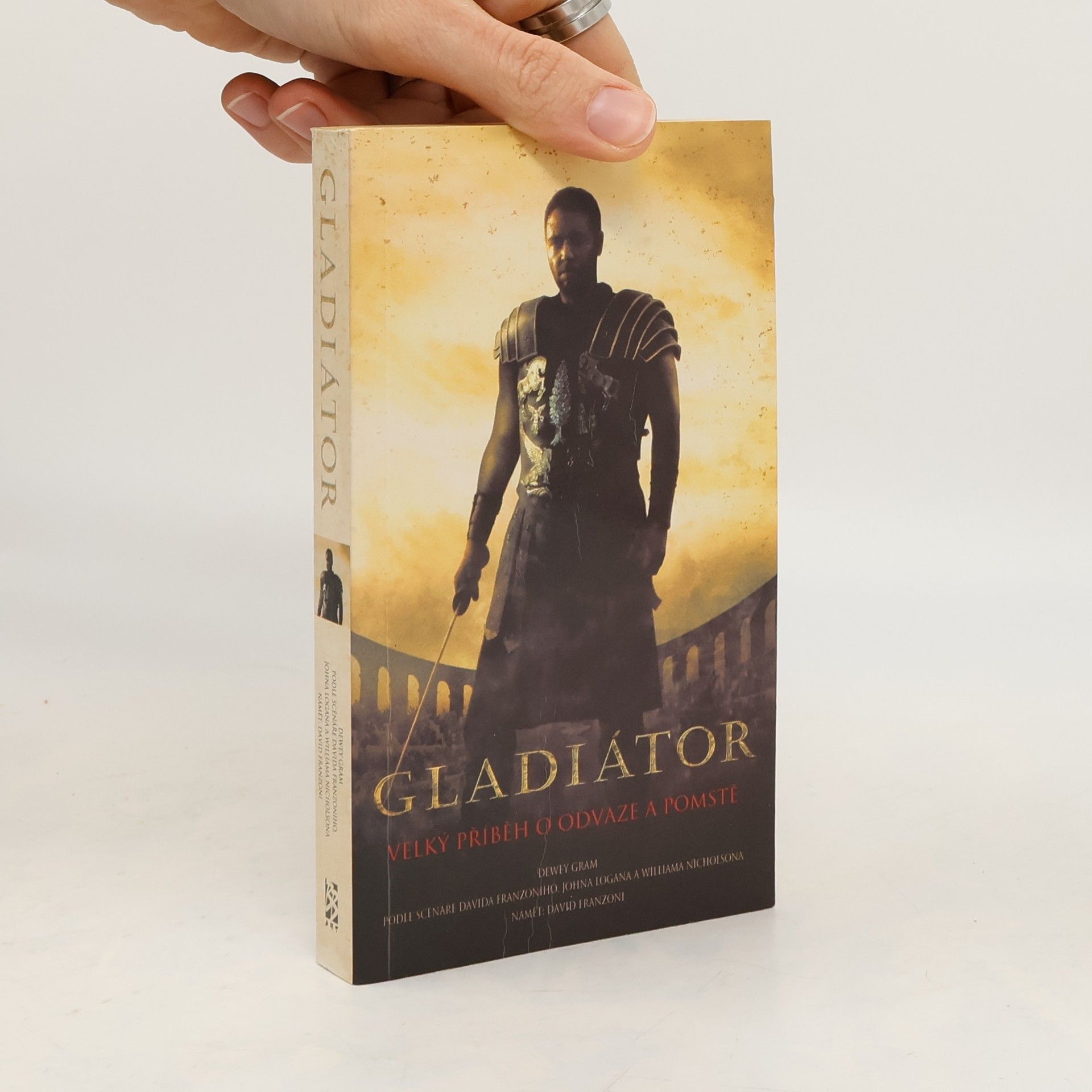 Dewey Gram Gladiátor