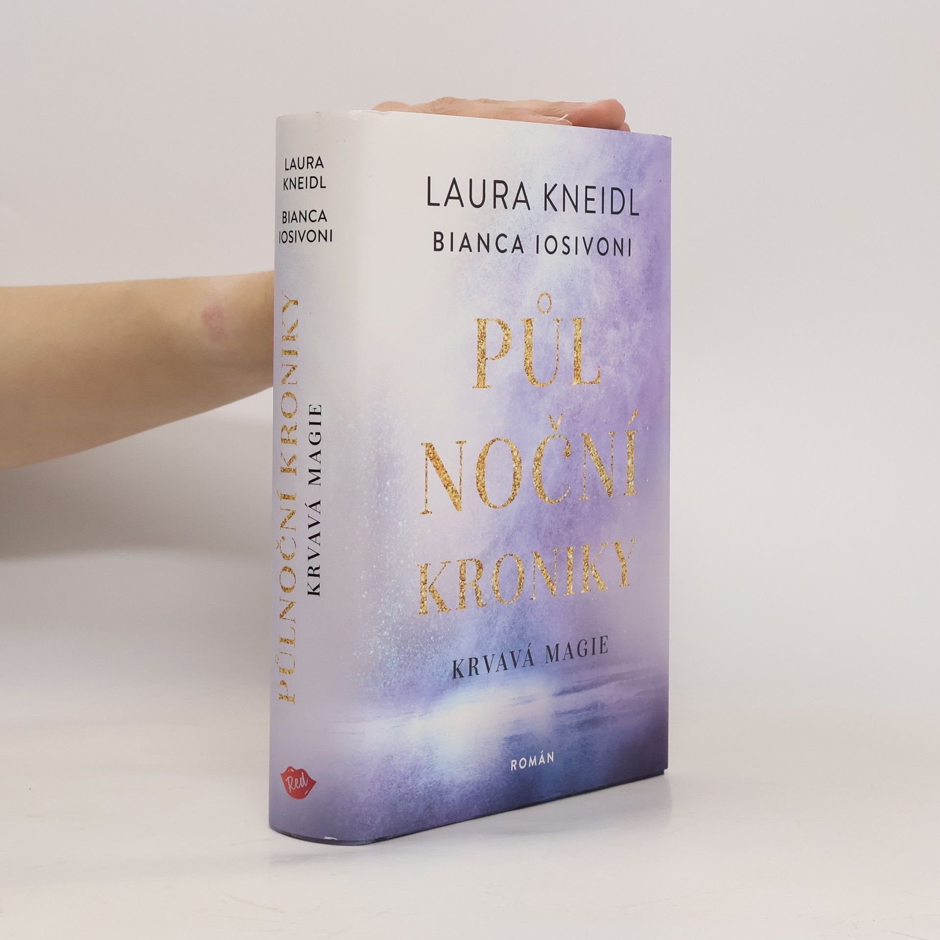 Půlnoční kroniky. Krvavá magie