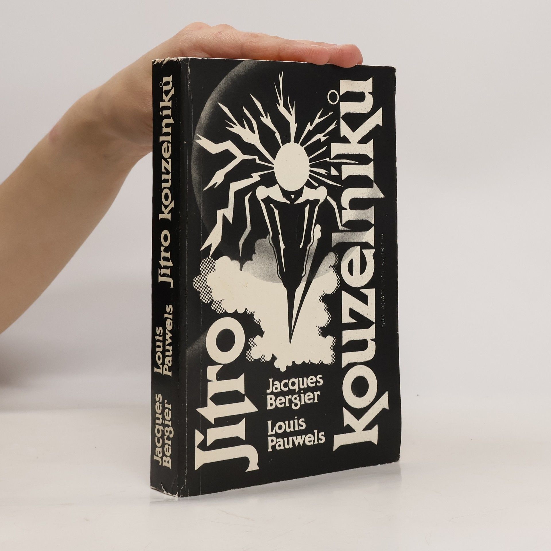 Louis Pauwels Jitro kouzelníků