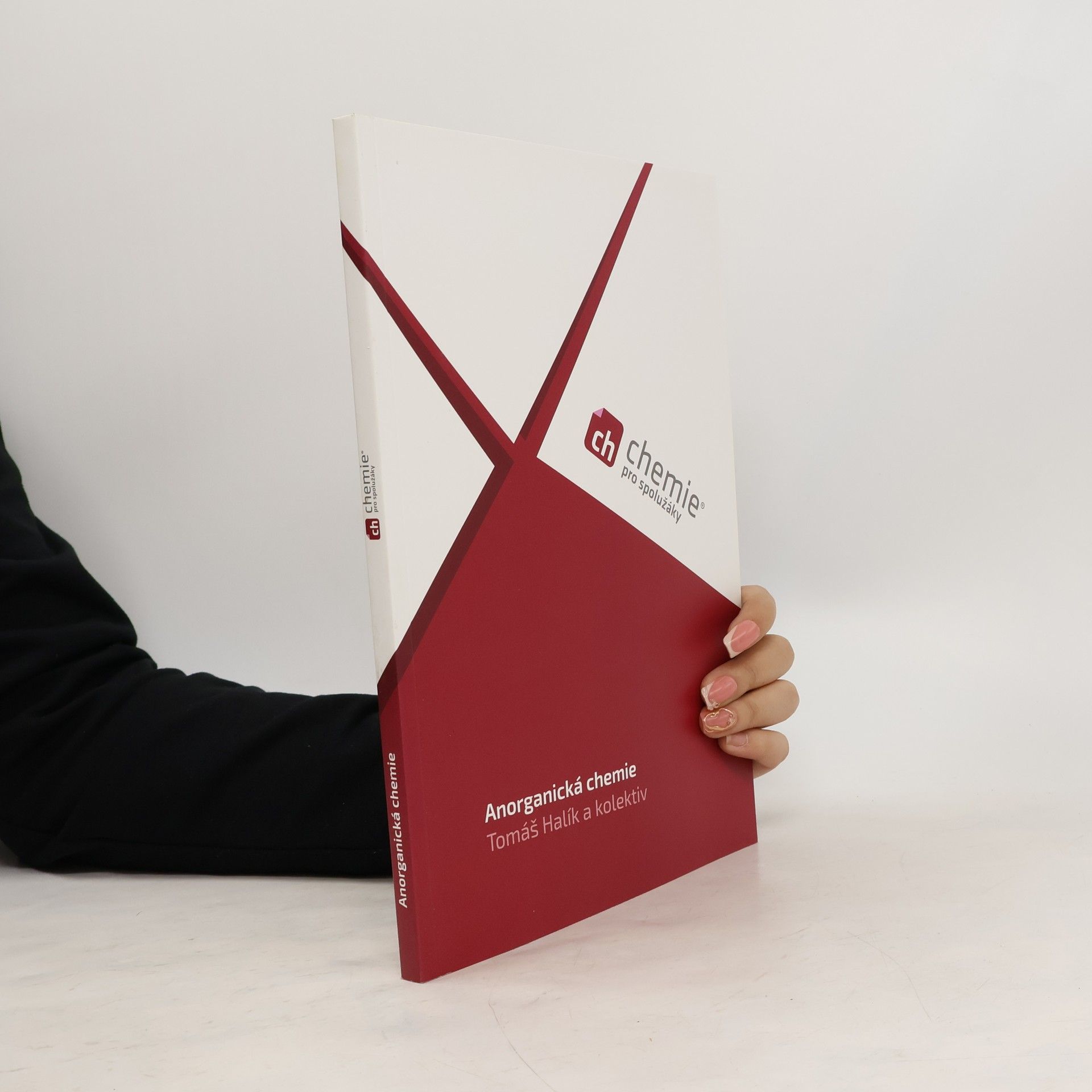 Tomáš Halík Chemie pro spolužáky. Anorganická chemie (učebnice + pracovní sešit)