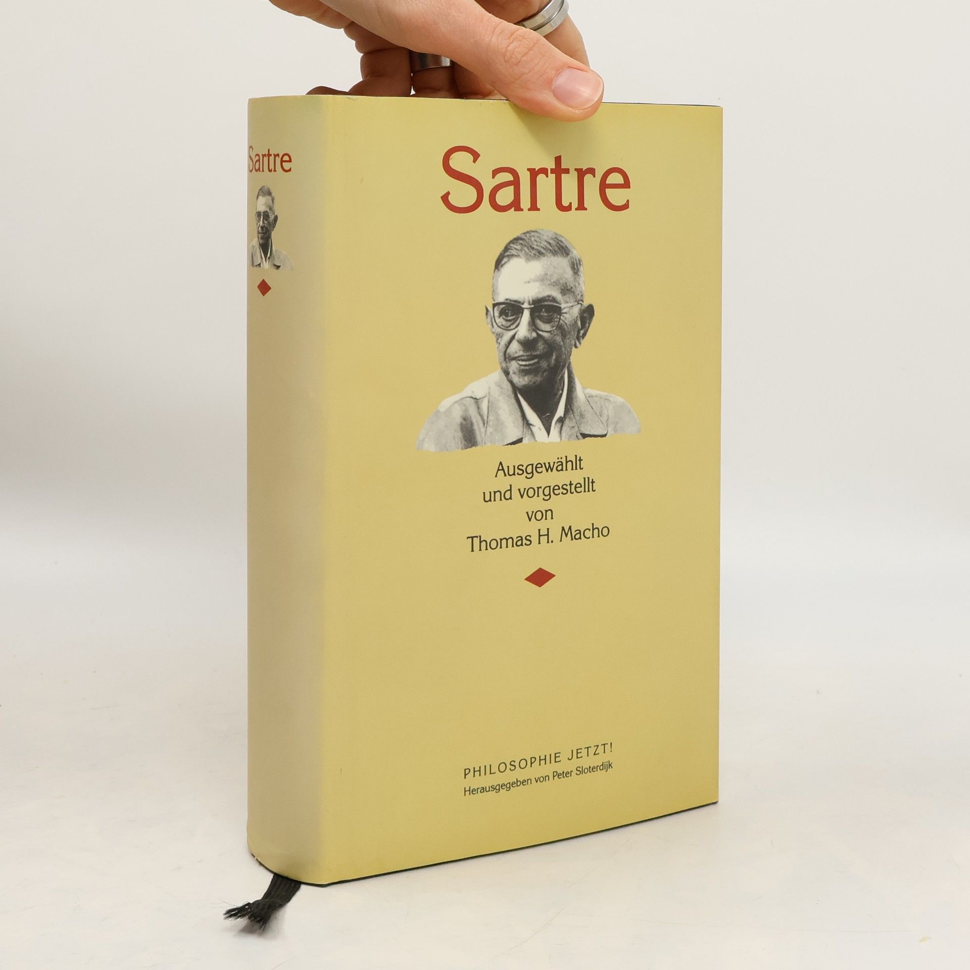 Thomas H. Macho Sartre