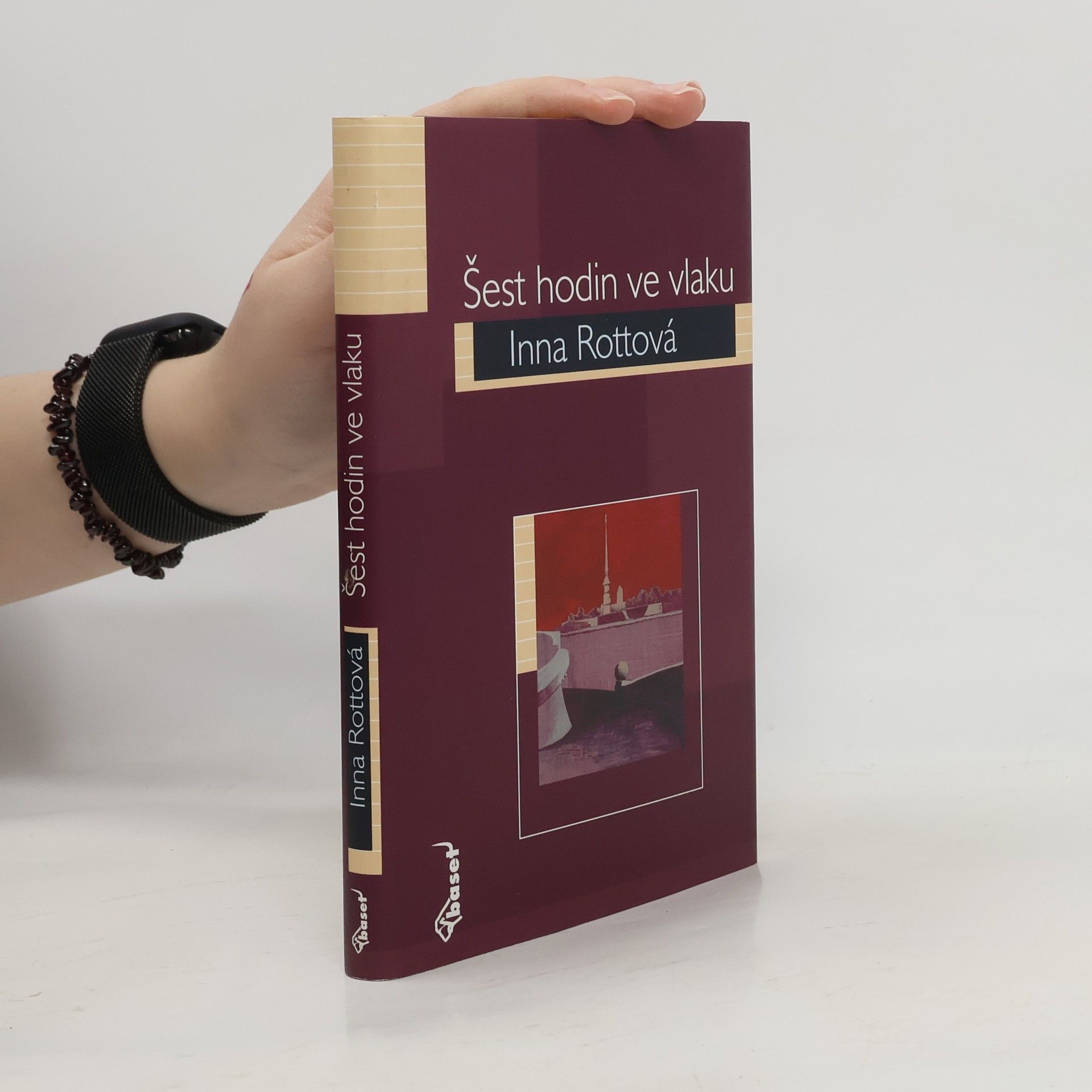 Inna Mirovská Šest hodin ve vlaku