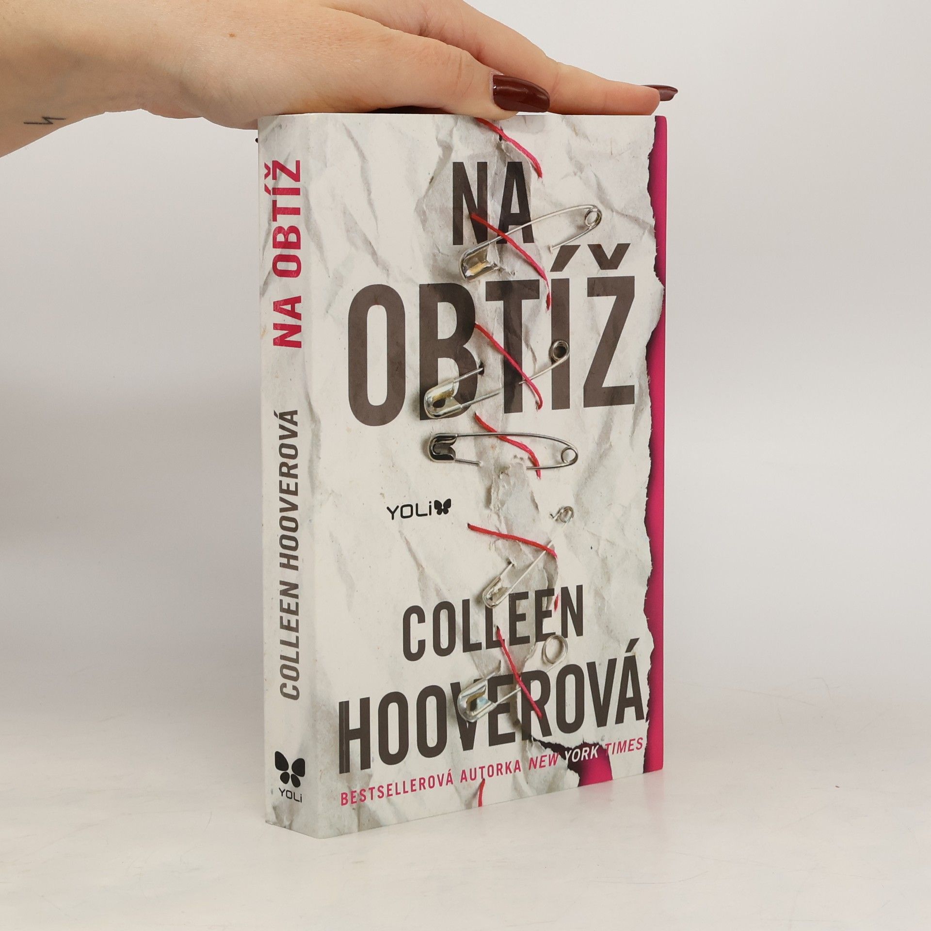 Colleen Hoover Na obtíž