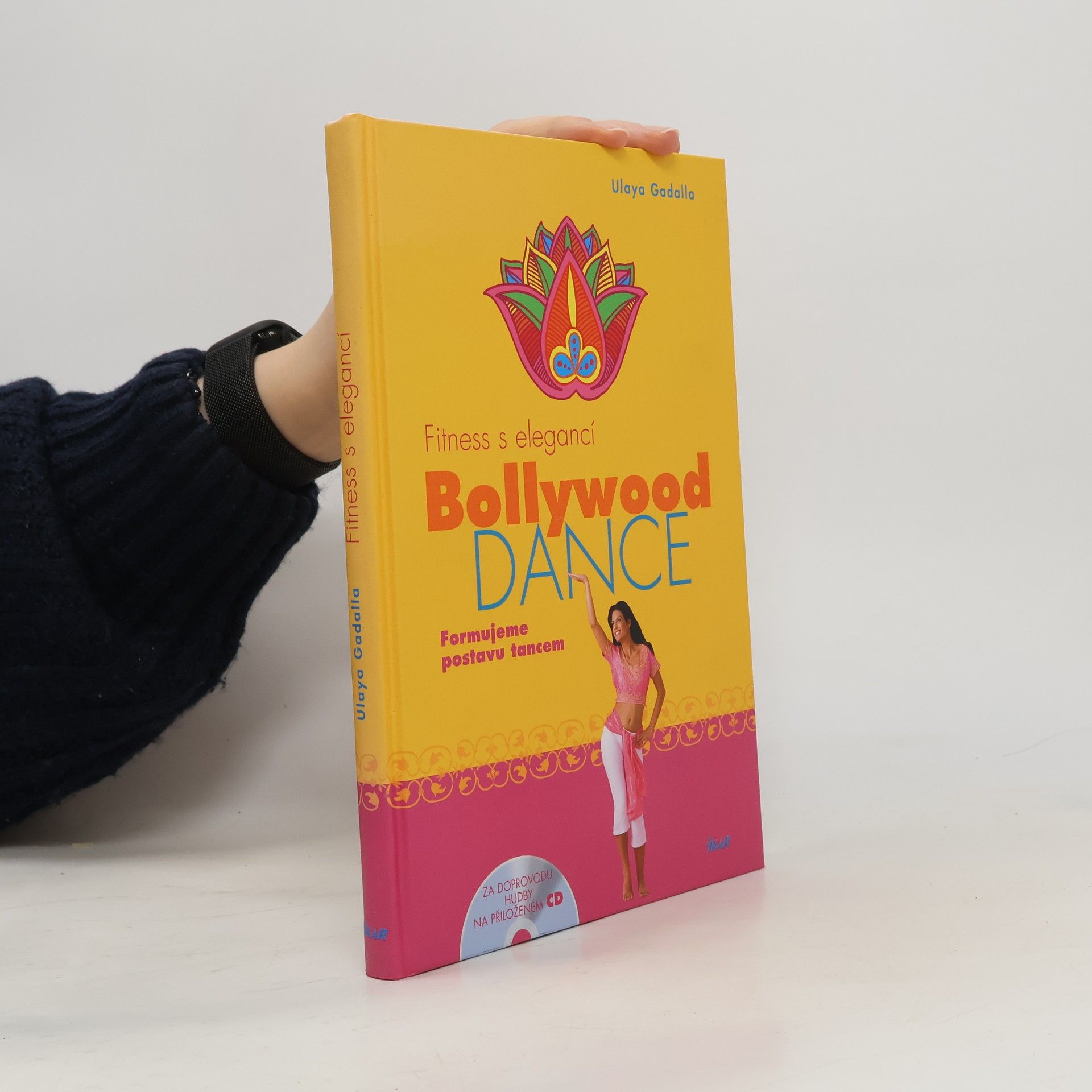 Ulaya Gadalla Bollywood Dance