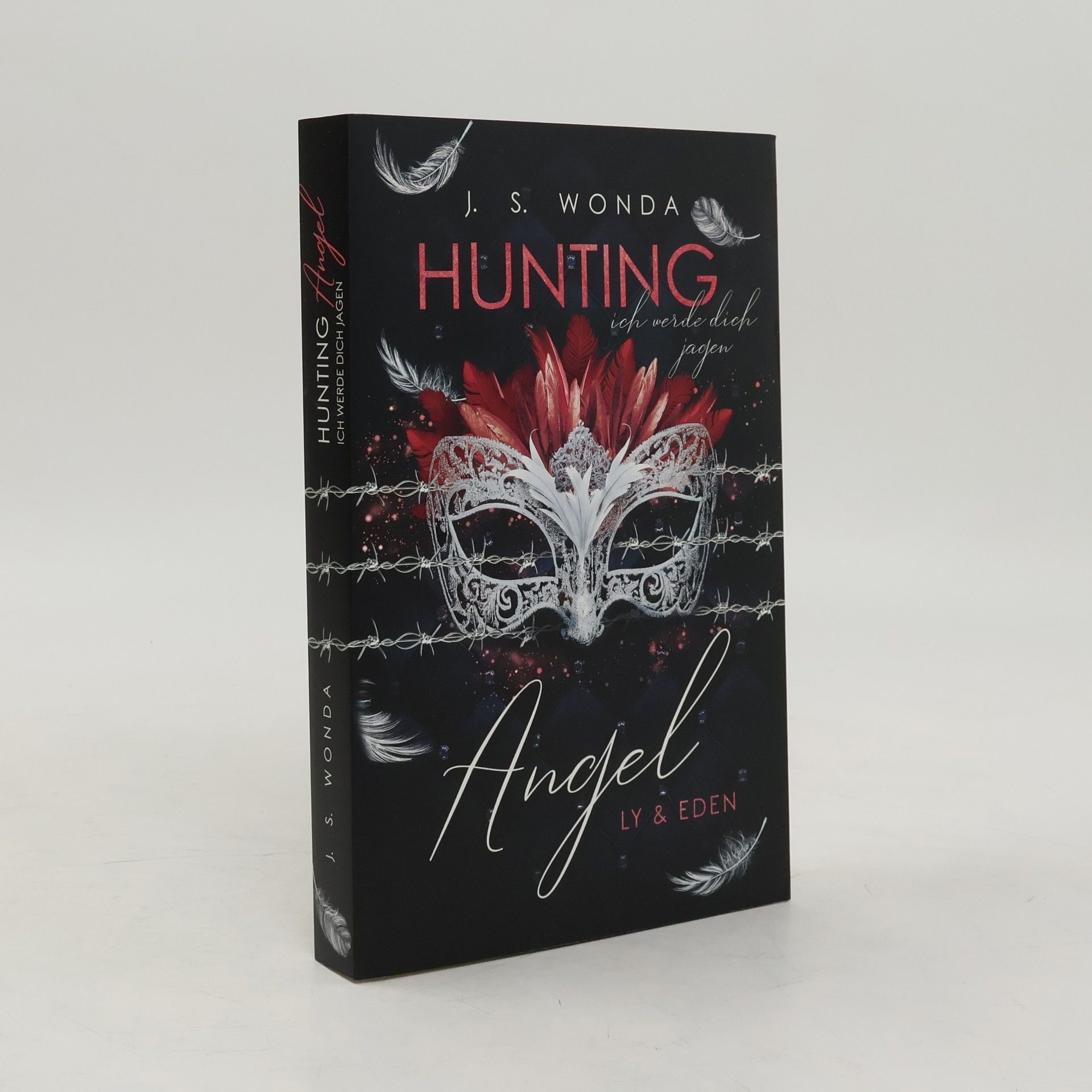 Jane S. Wonda Hunting Angel