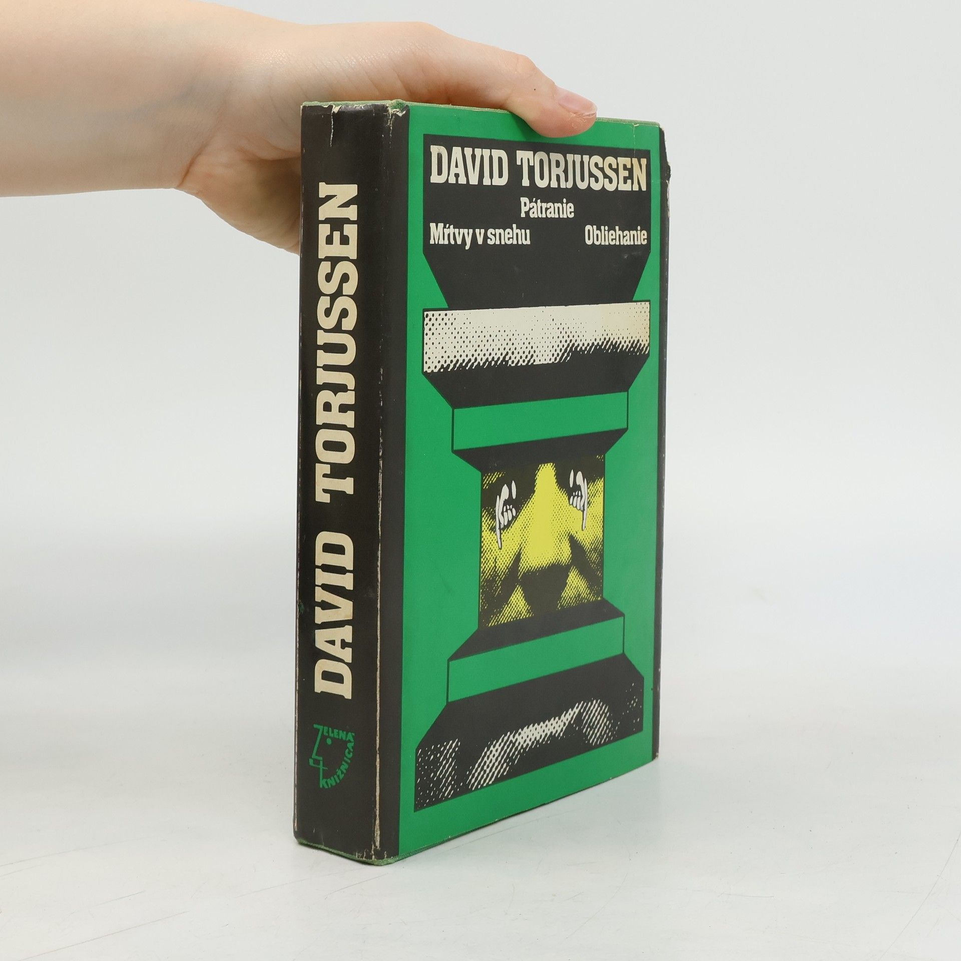 David Torjussen Pátranie. Mŕtvy v snehu. Obliehanie