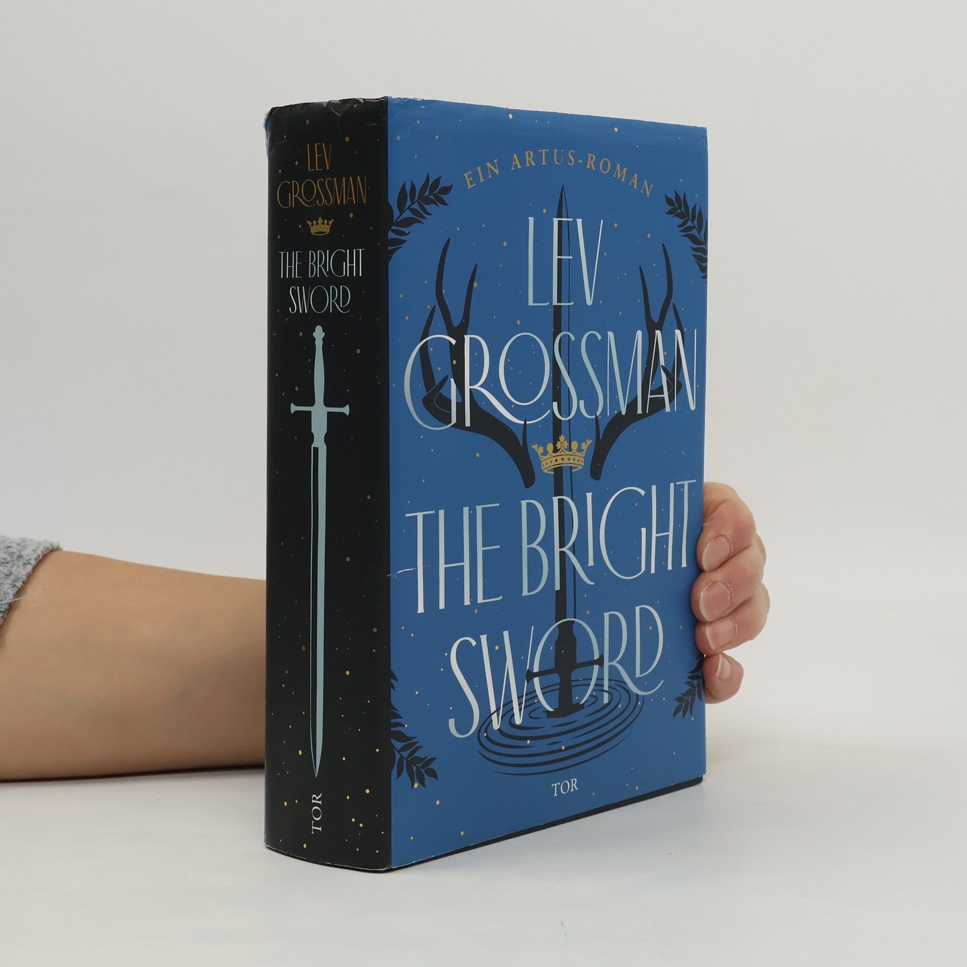 Lev Grossman The Bright Sword
