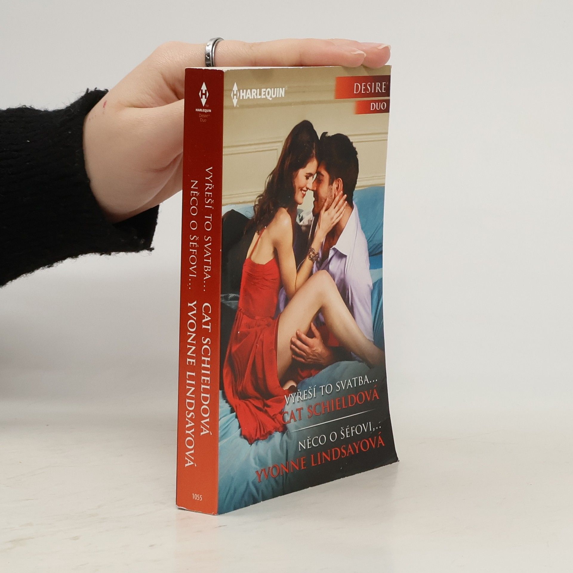 Yvonne Lindsay Vyřeší to svatba… / Něco o šéfovi…