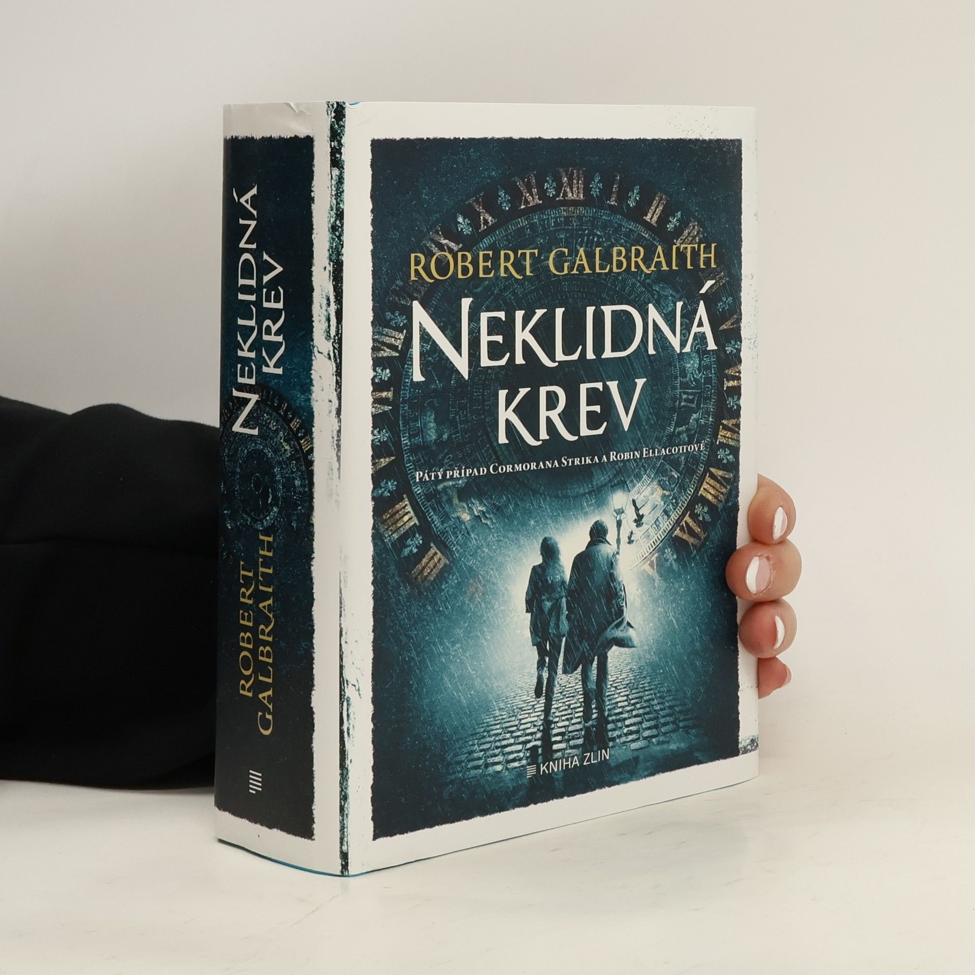 Robert Galbraith Neklidná krev