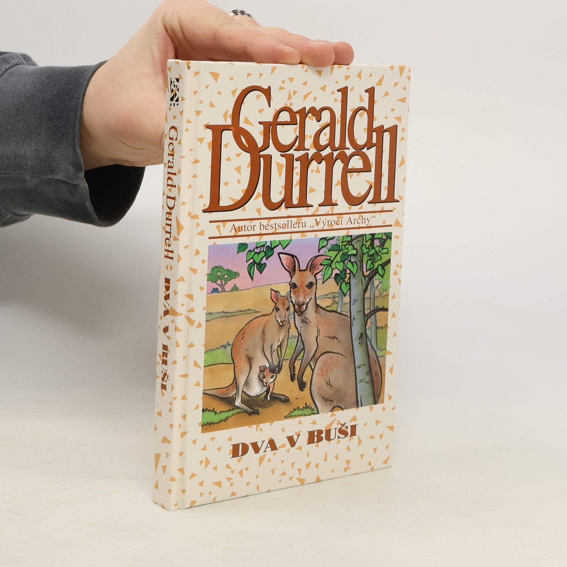 Gerald Malcolm Durrell Dva v buši