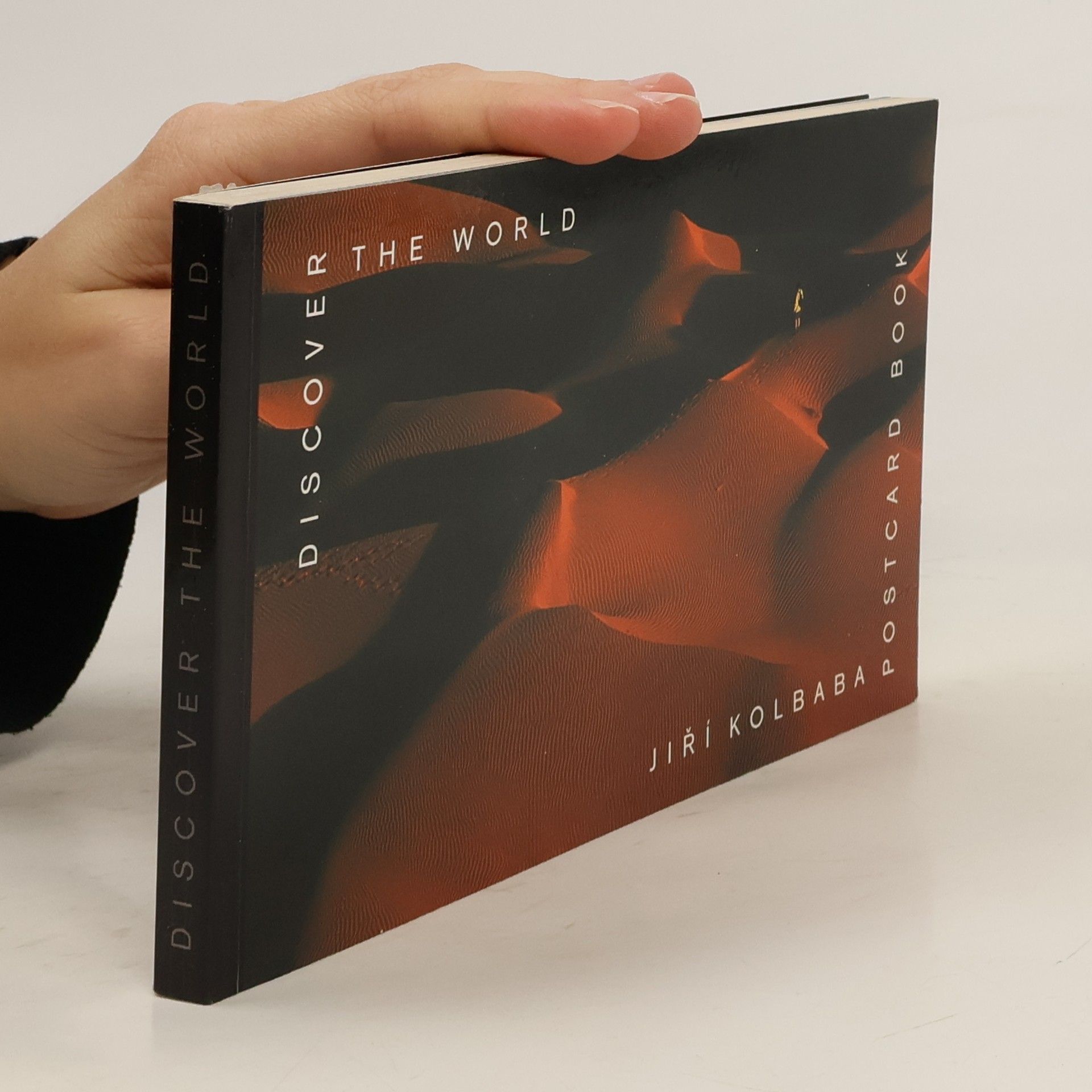 Jiří Kolbaba Discover the World. Postcard book