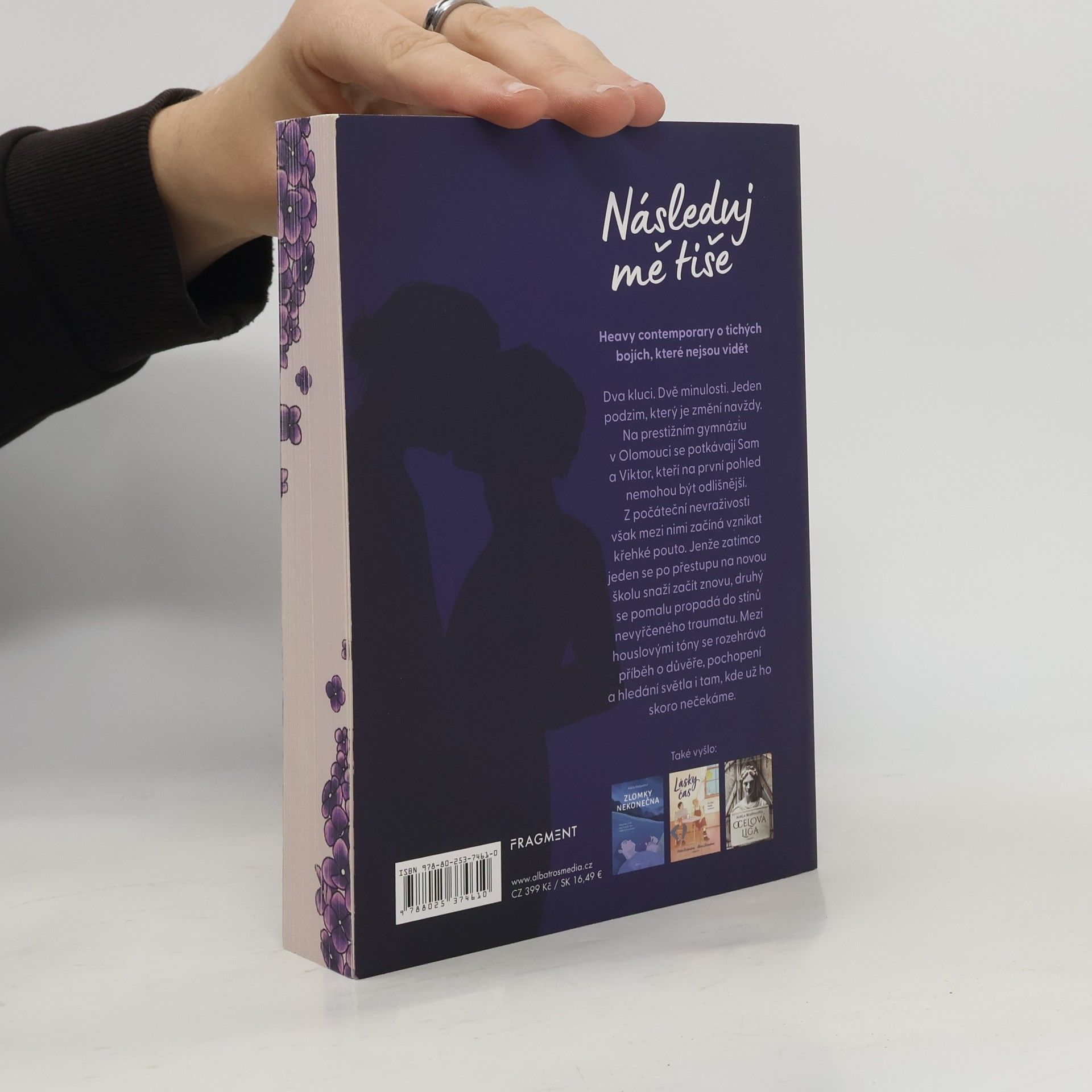 Adéla Rosípalová Následuj mě tiše