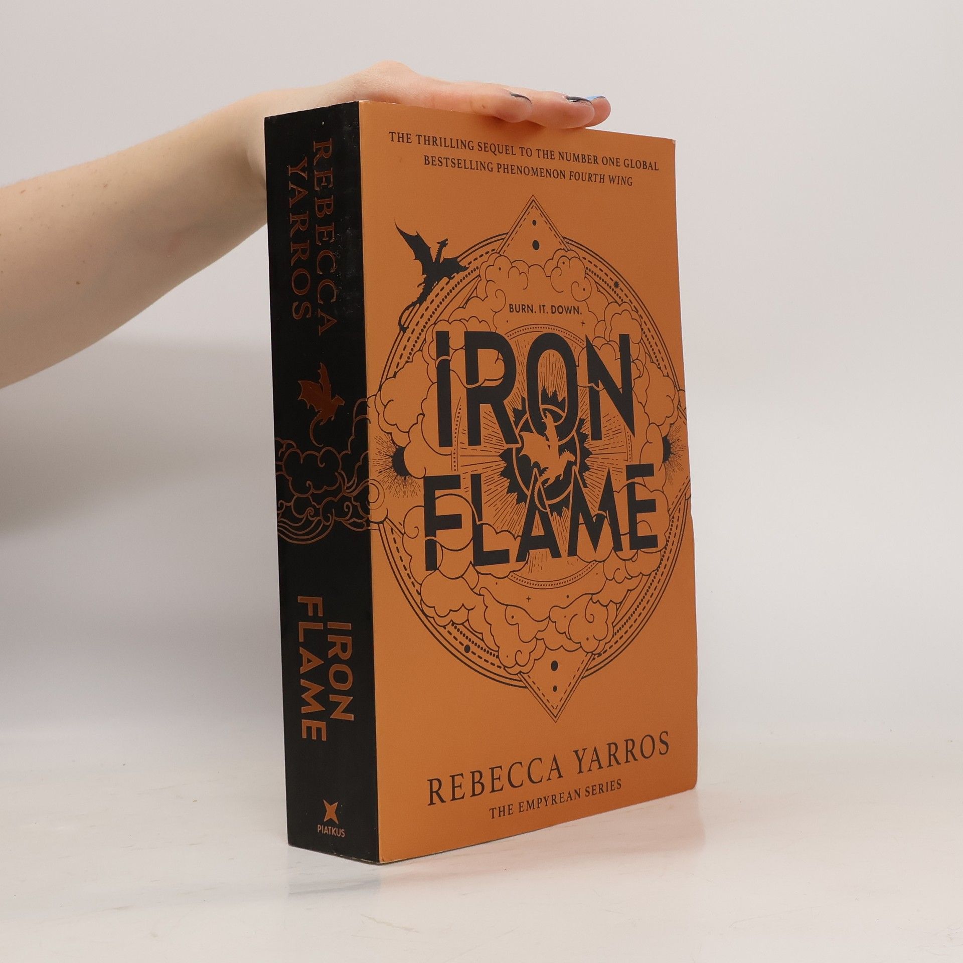 Rebecca Yarros Iron Flame