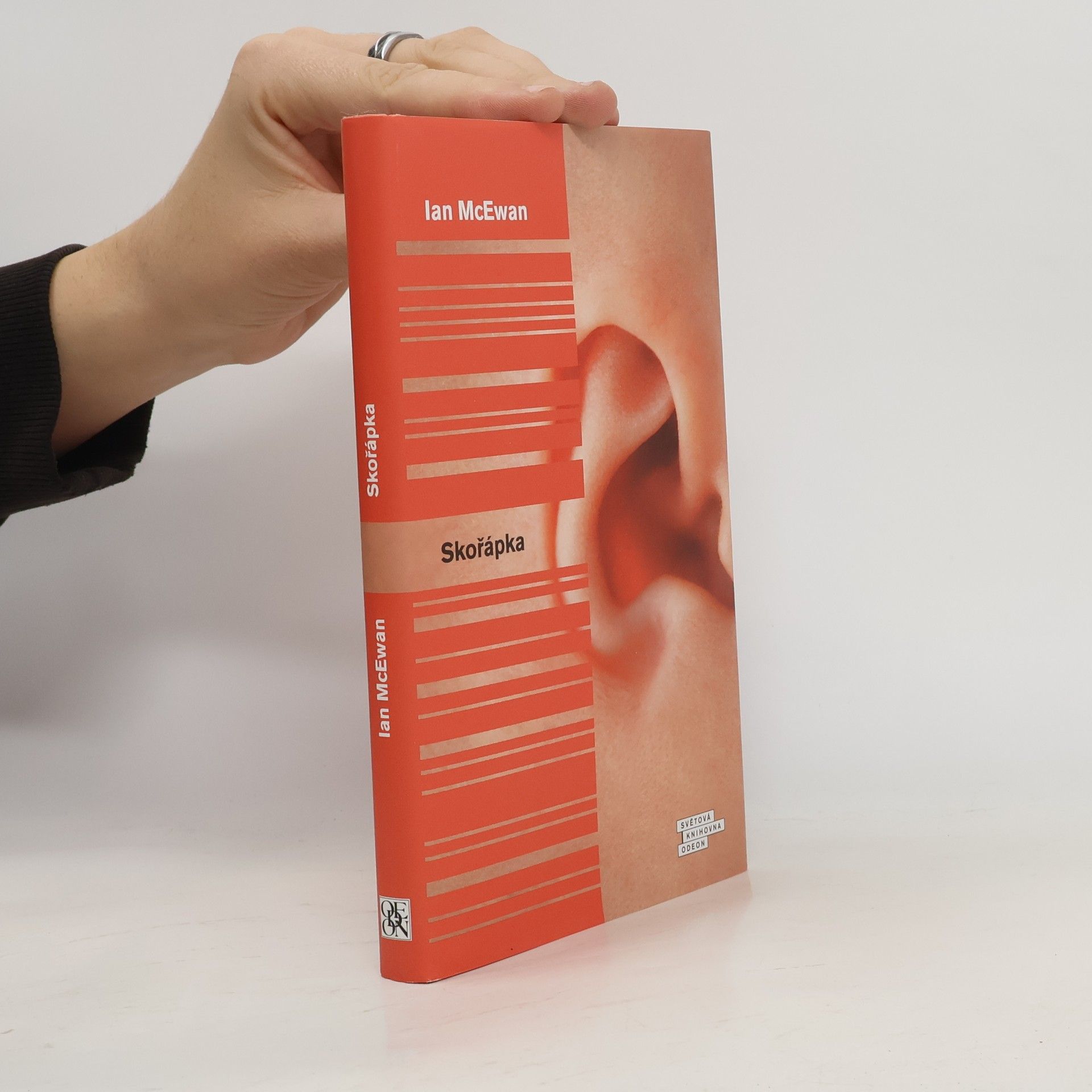 Ian McEwan Skořápka