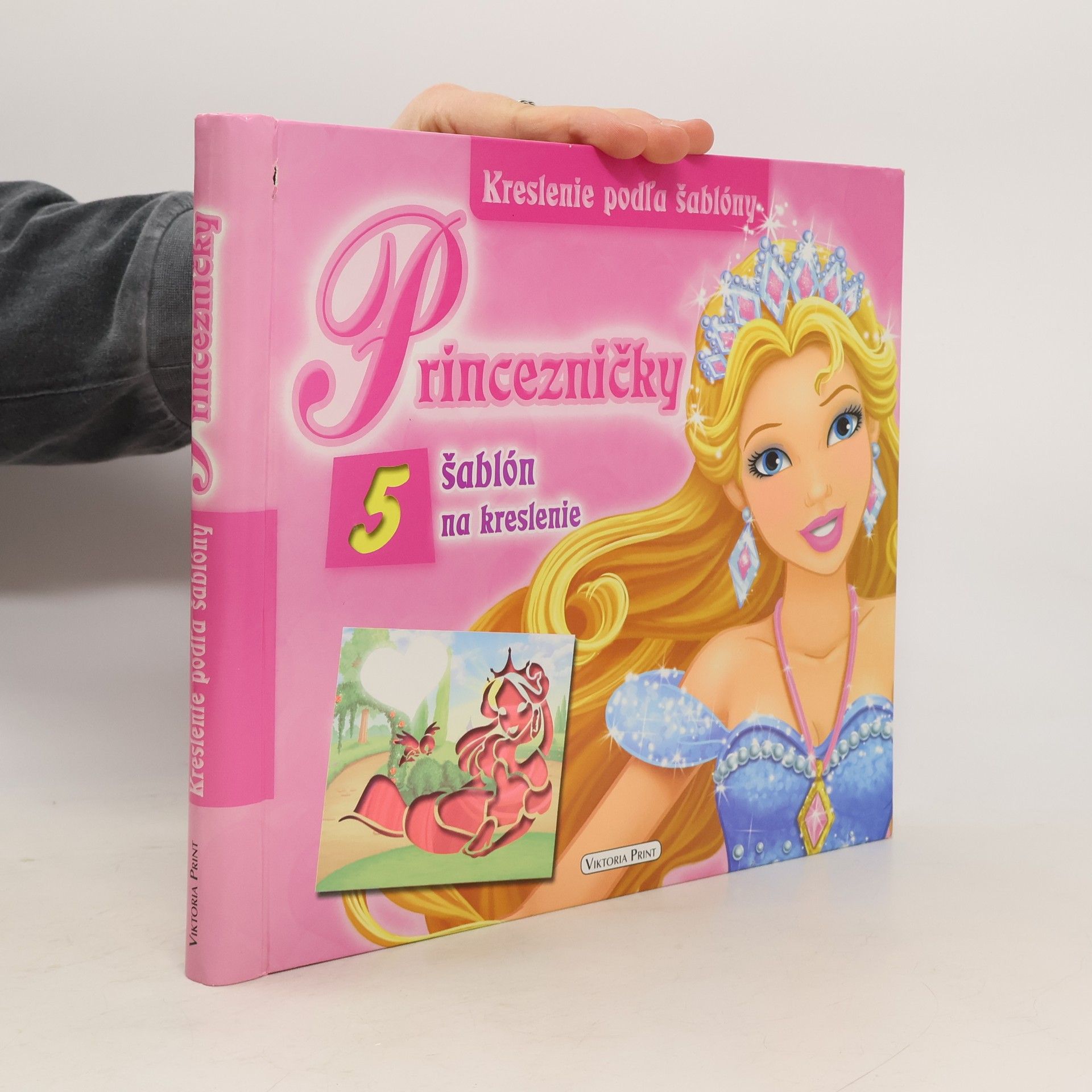 Princezničky: 5 šablón na kreslenie