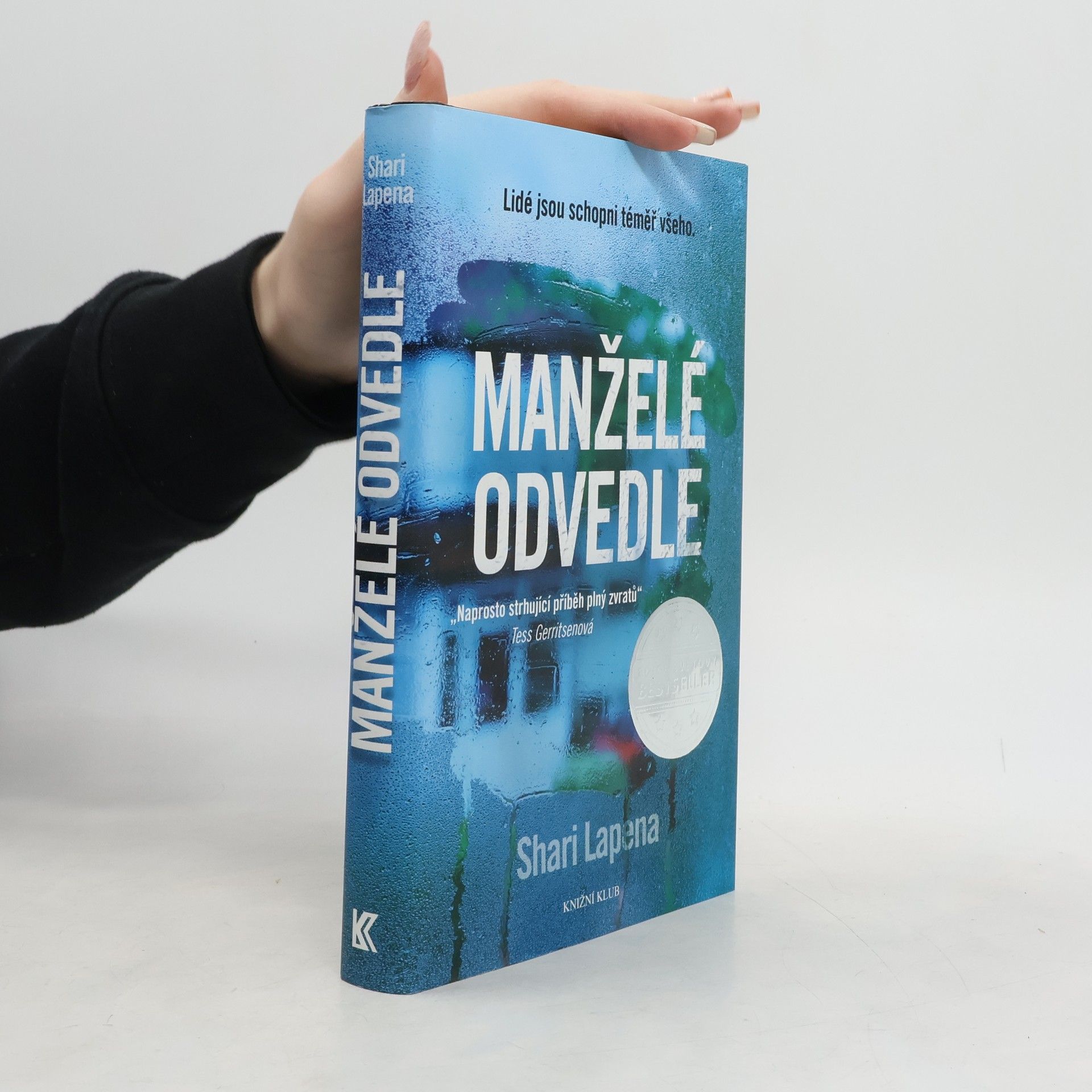 Shari Lapena Manželé odvedle