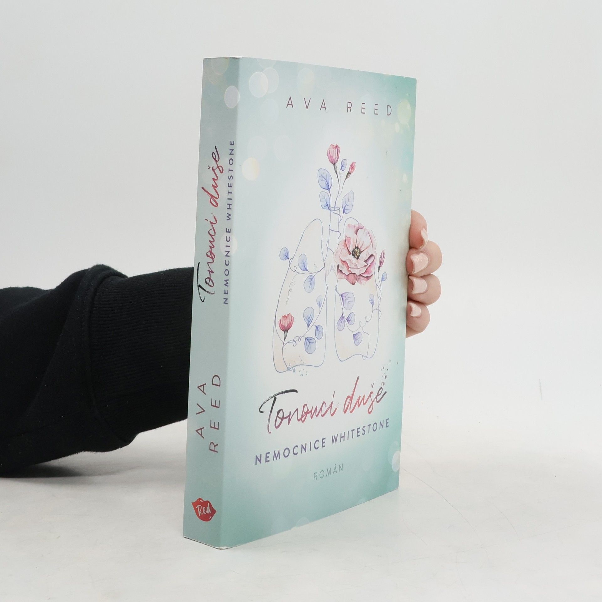 Ava Reed Nemocnice Whitestone. Tonoucí duše