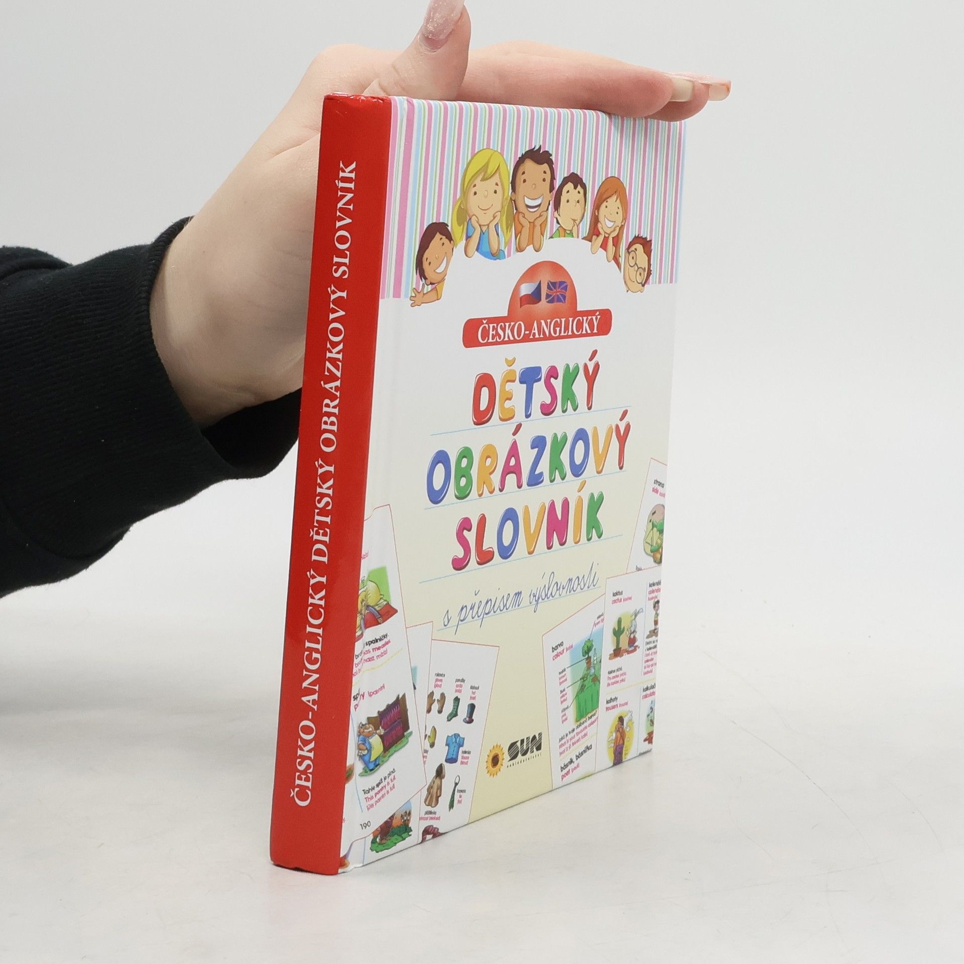 Česko-anglický dětský obrázkový slovník