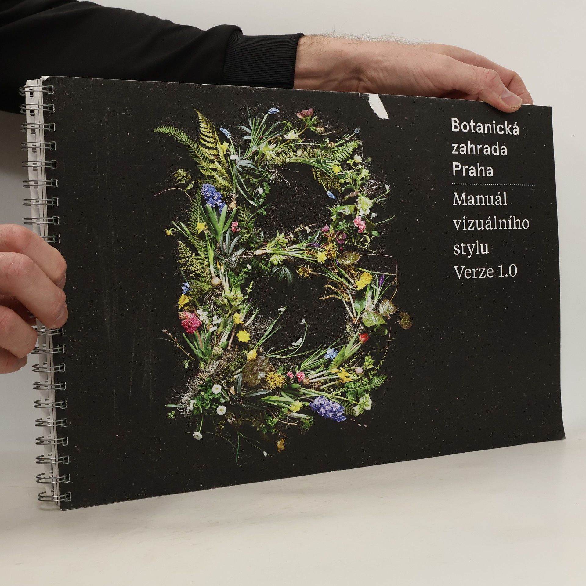 Kolektiv autorů Botanickou zahradu Praha. Manuál vizuálního stylu Verze 1.0