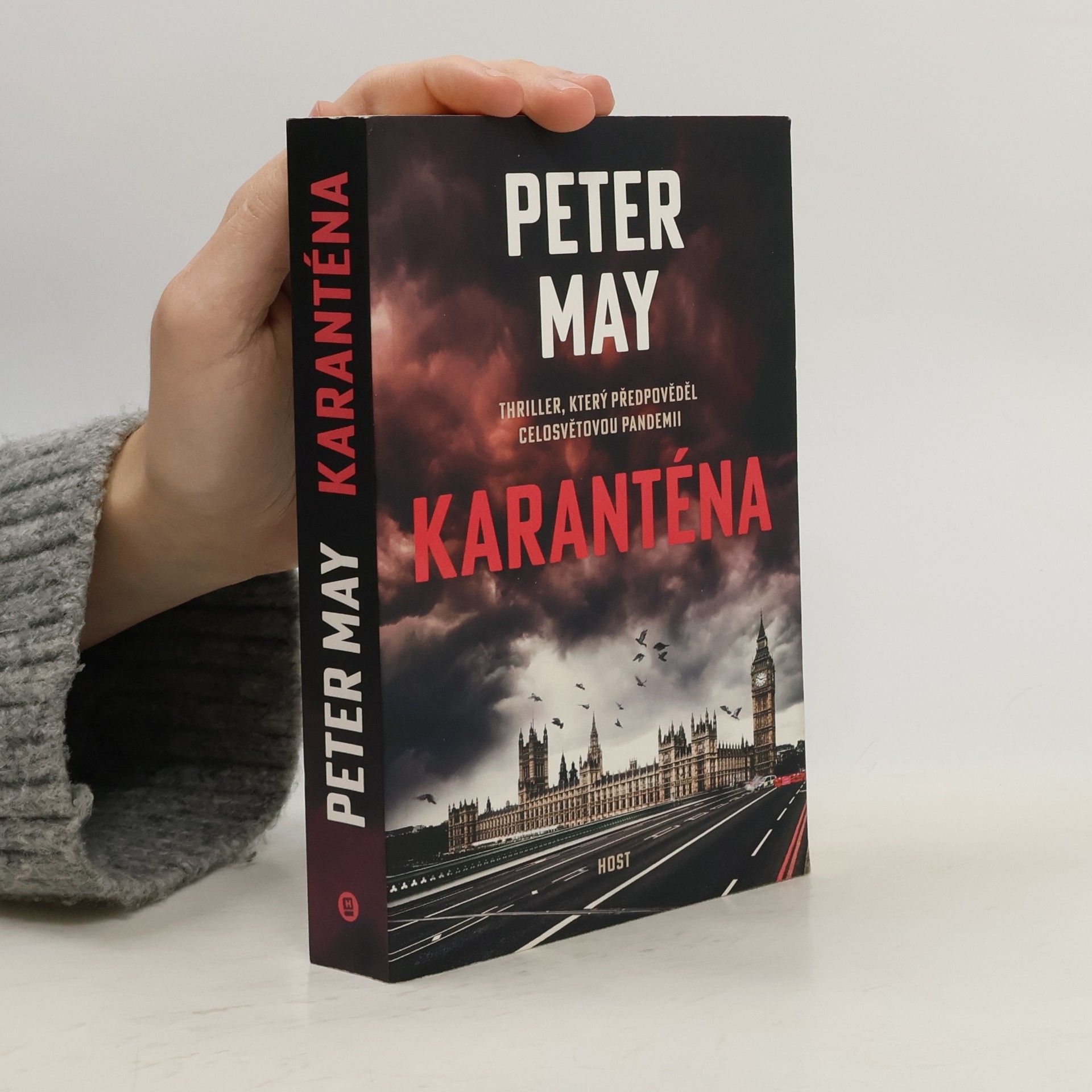 Peter May Karanténa