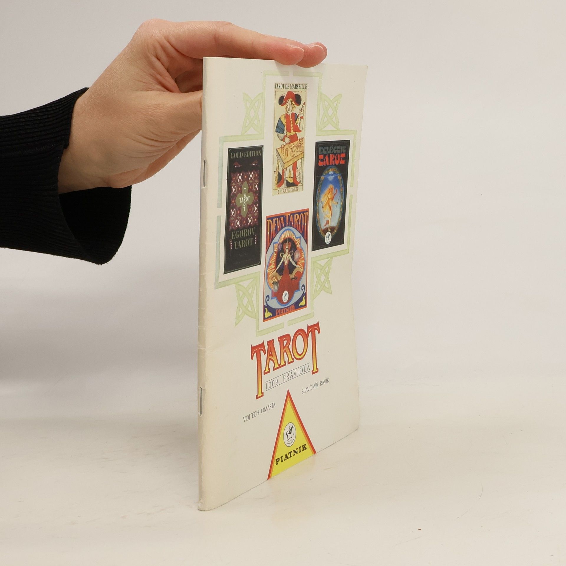 Tarot. 1009 pravidla