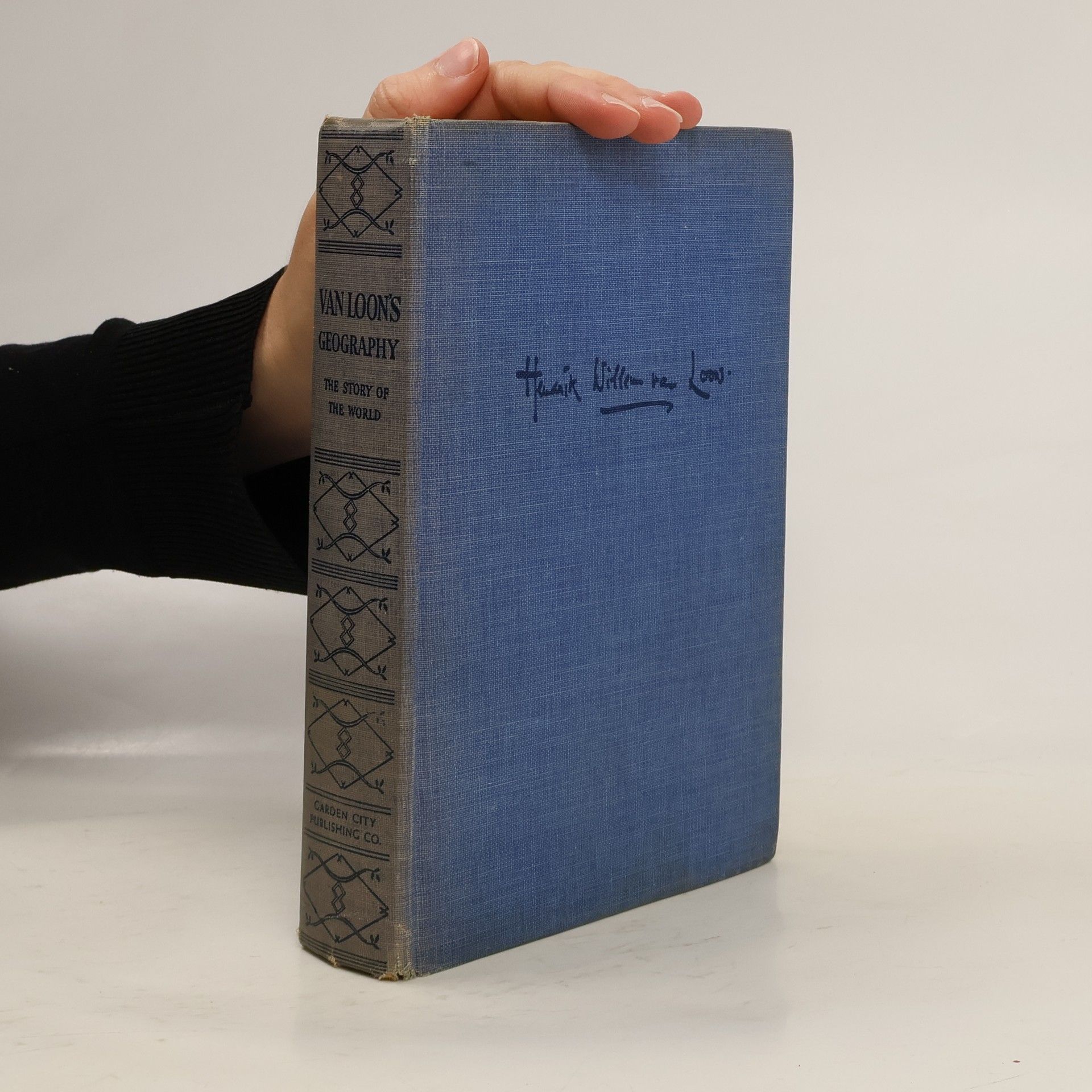 Hendrik Willem van Loon Van Loon's Geography: The Story of the World