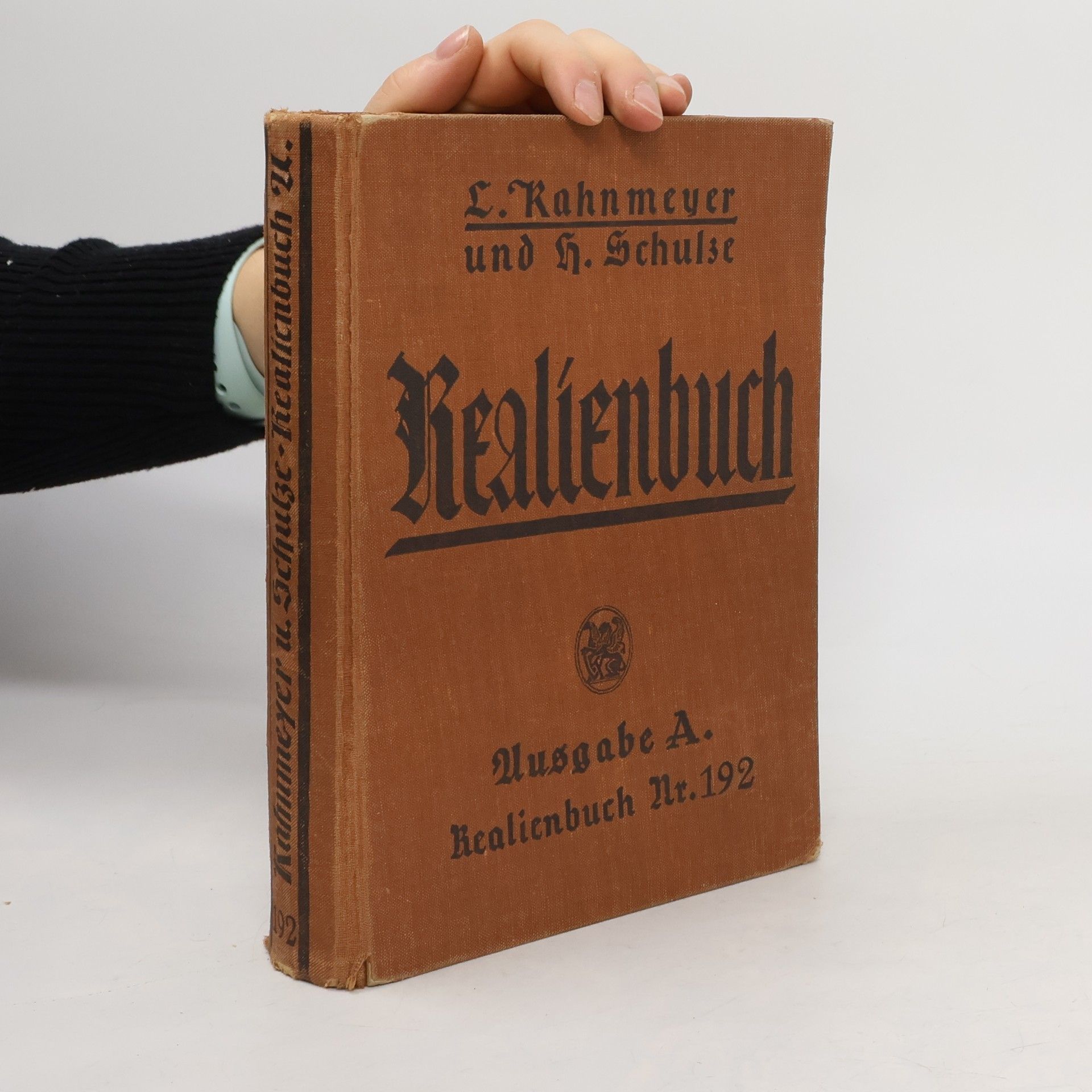 Autores varios Realienbuch 192.