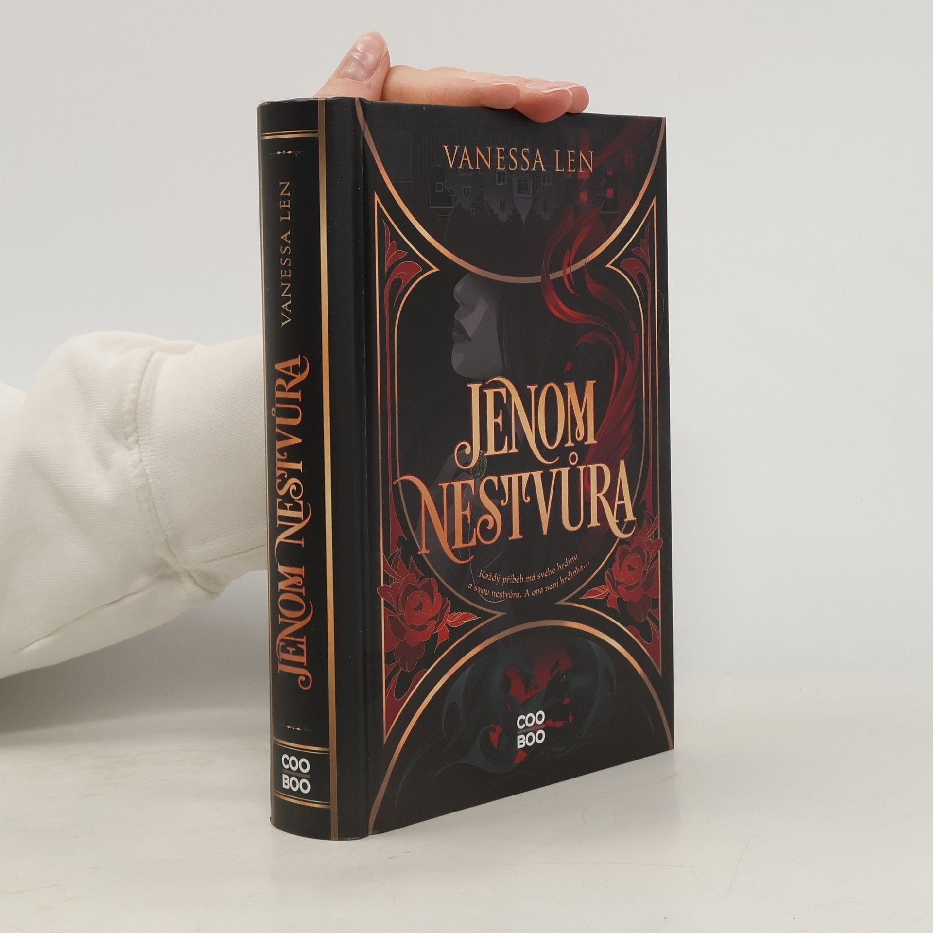 Vanessa Len Jenom nestvůra