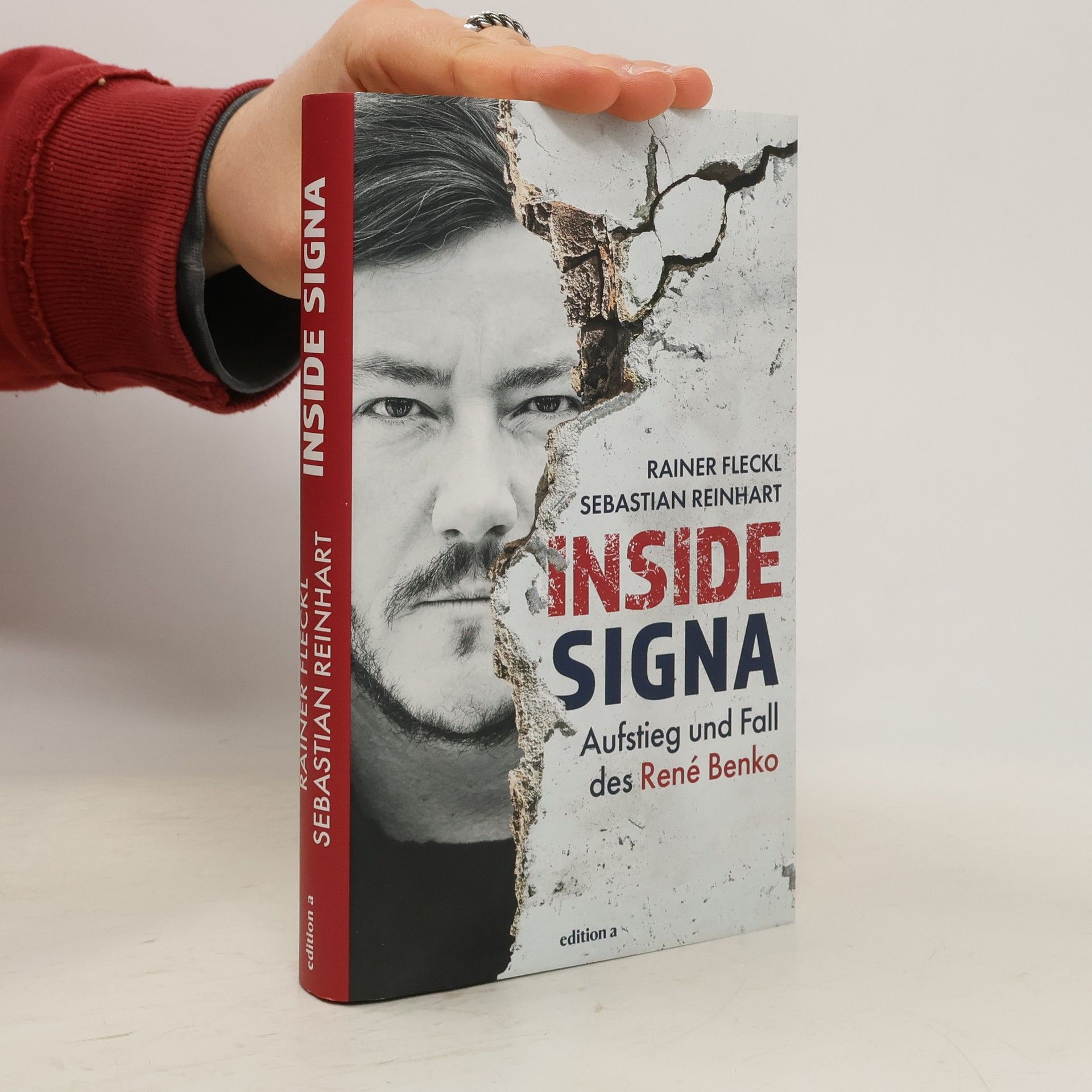 Rainer Fleckl Inside Signa