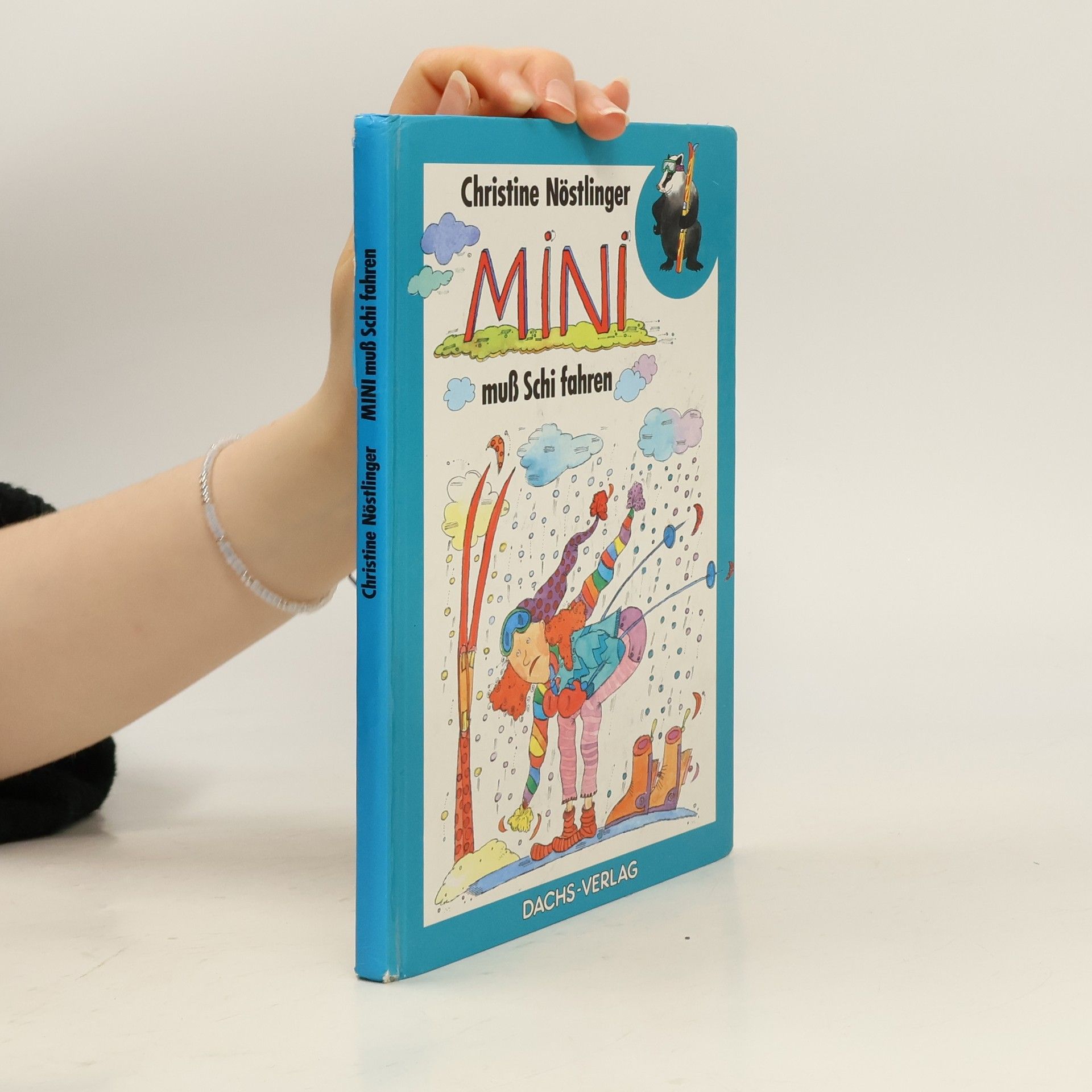 Mini muss Schi fahren