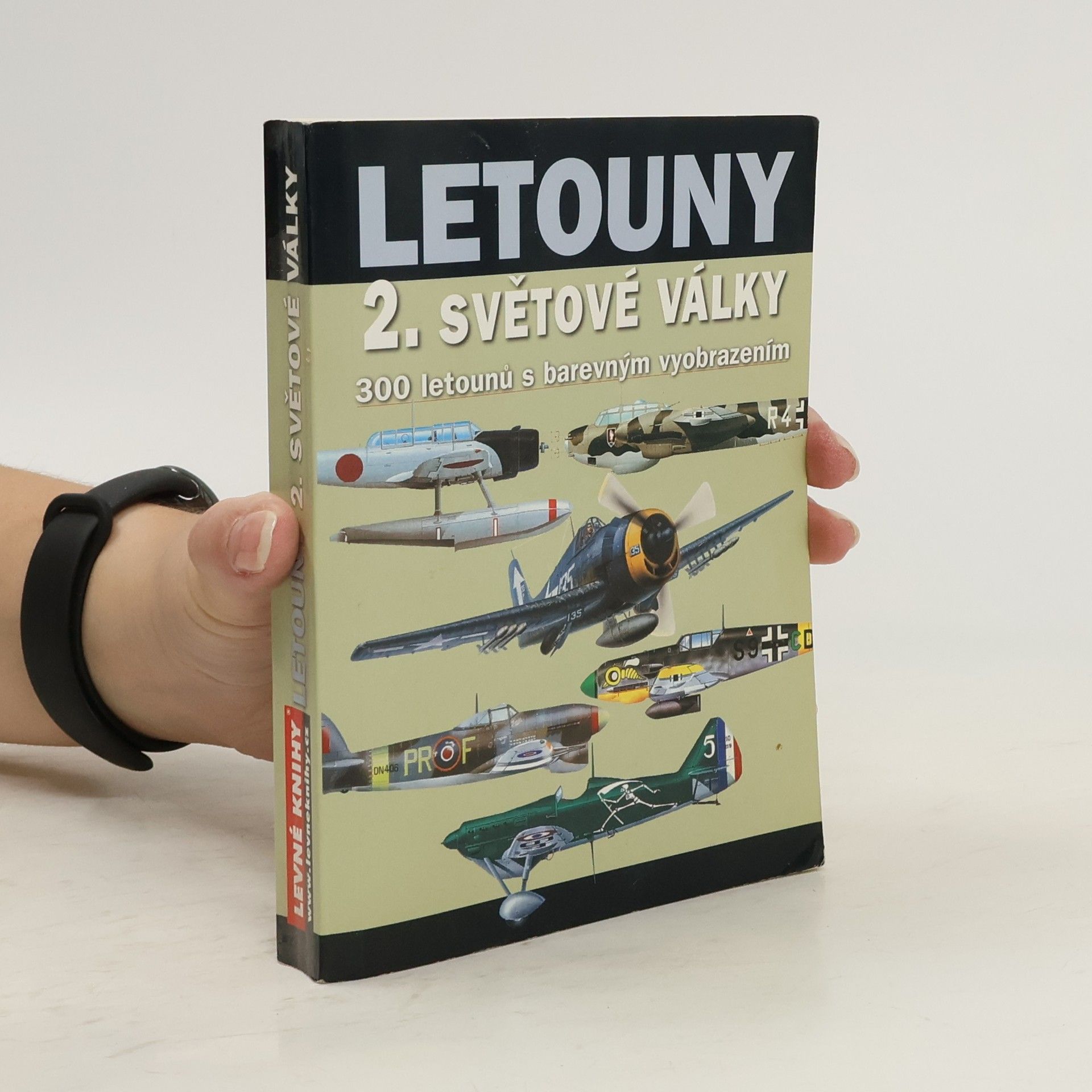 Christopher Chant Letouny 2. světové války