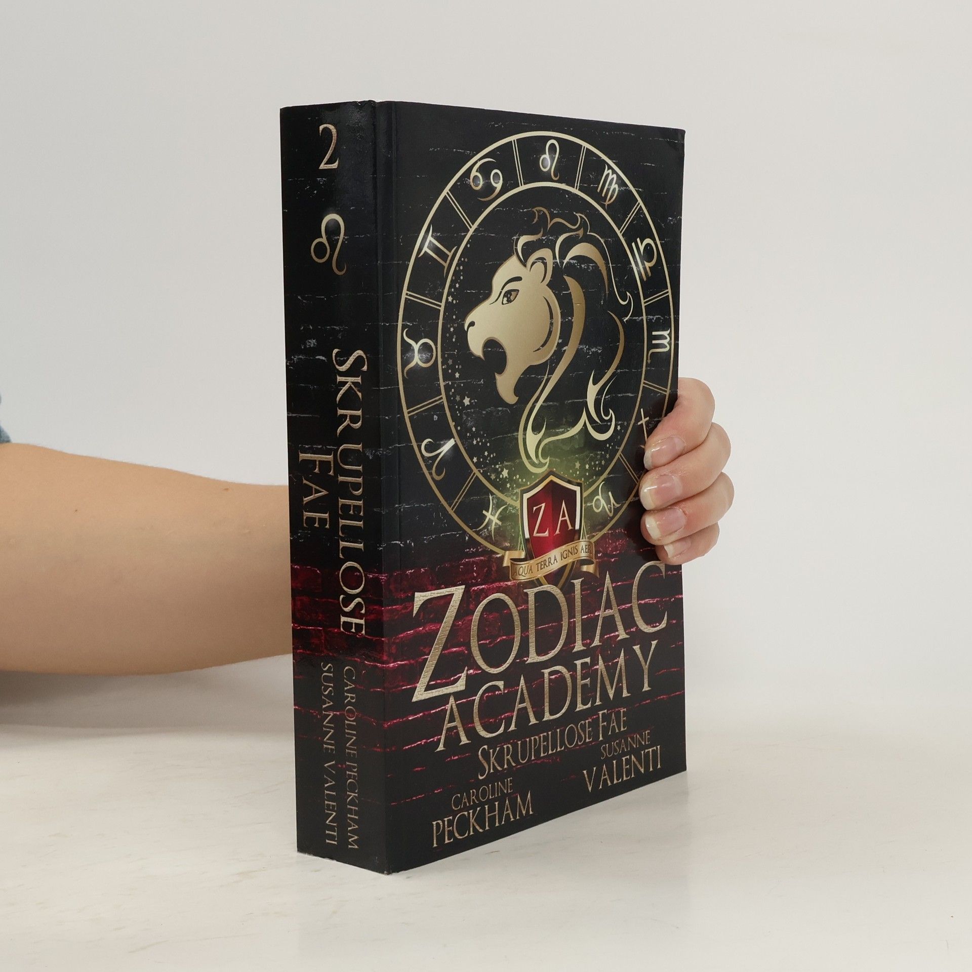 Susanne Valenti Zodiac Academy 2: Skrupellose Fae