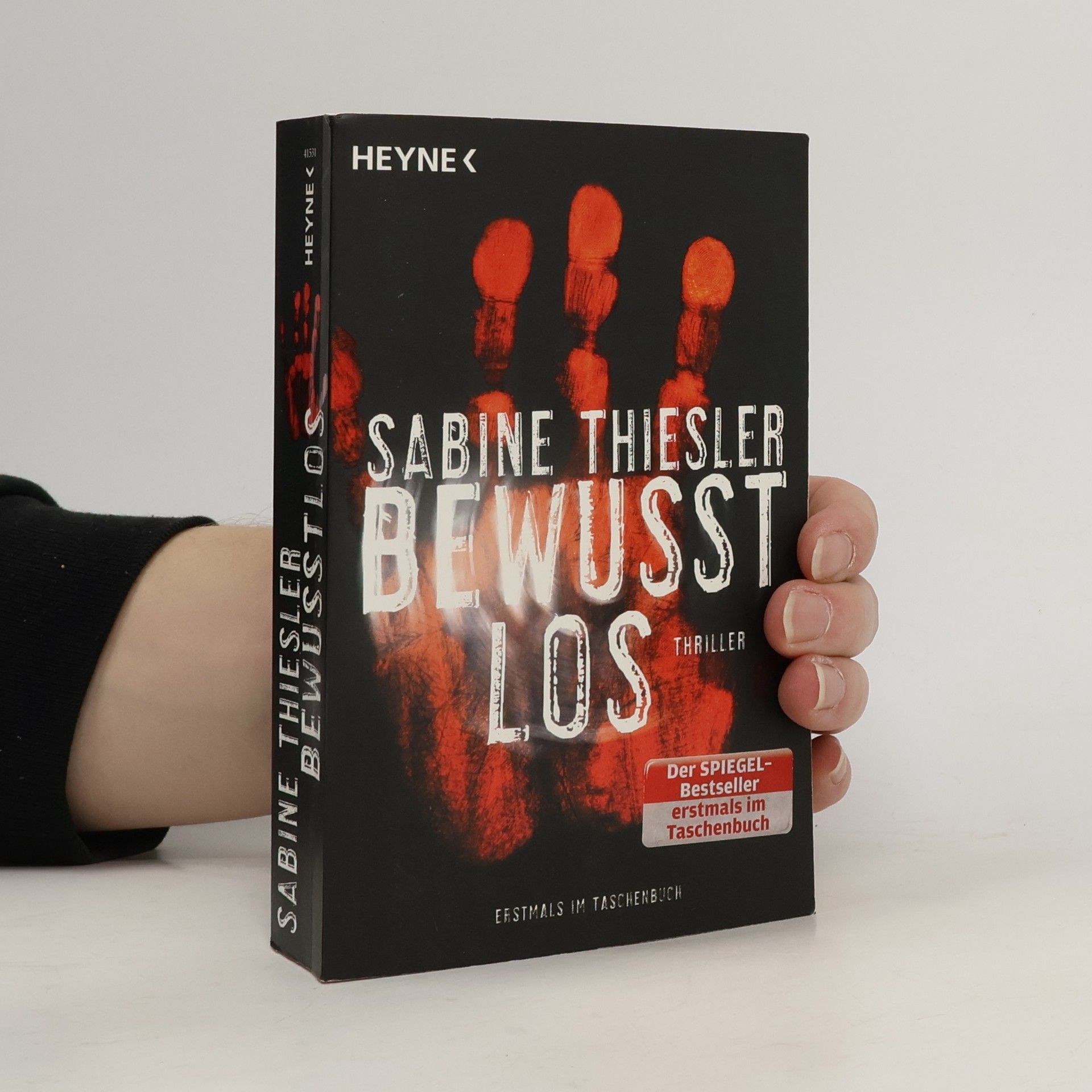 Sabine Thiesler Bewusstlos