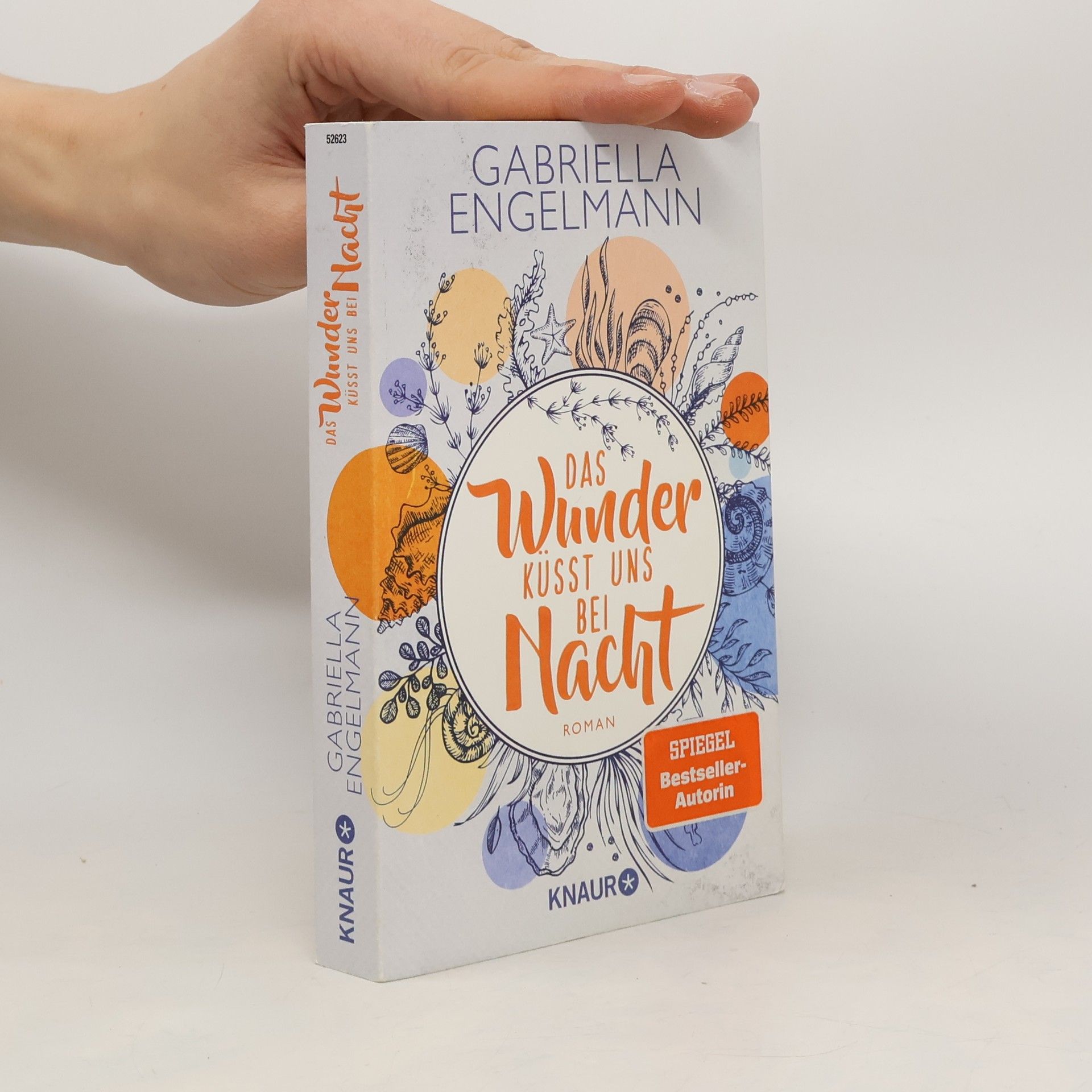 Das Wunder küsst uns bei Nacht